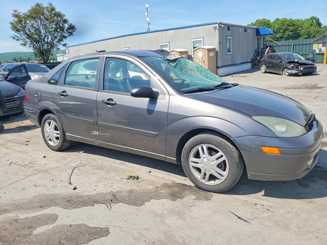 2003 Ford Focus Se Comfort Серебряный vin: 1FAFP34363W339011