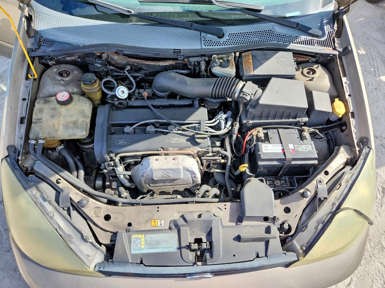 2004 Ford Focus Se Comfort Tan vin: 1FAFP34364W136086