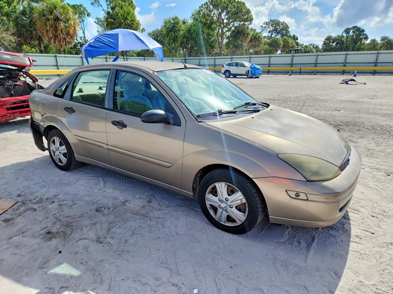 2004 Ford Focus Se Comfort Tan vin: 1FAFP34364W136086