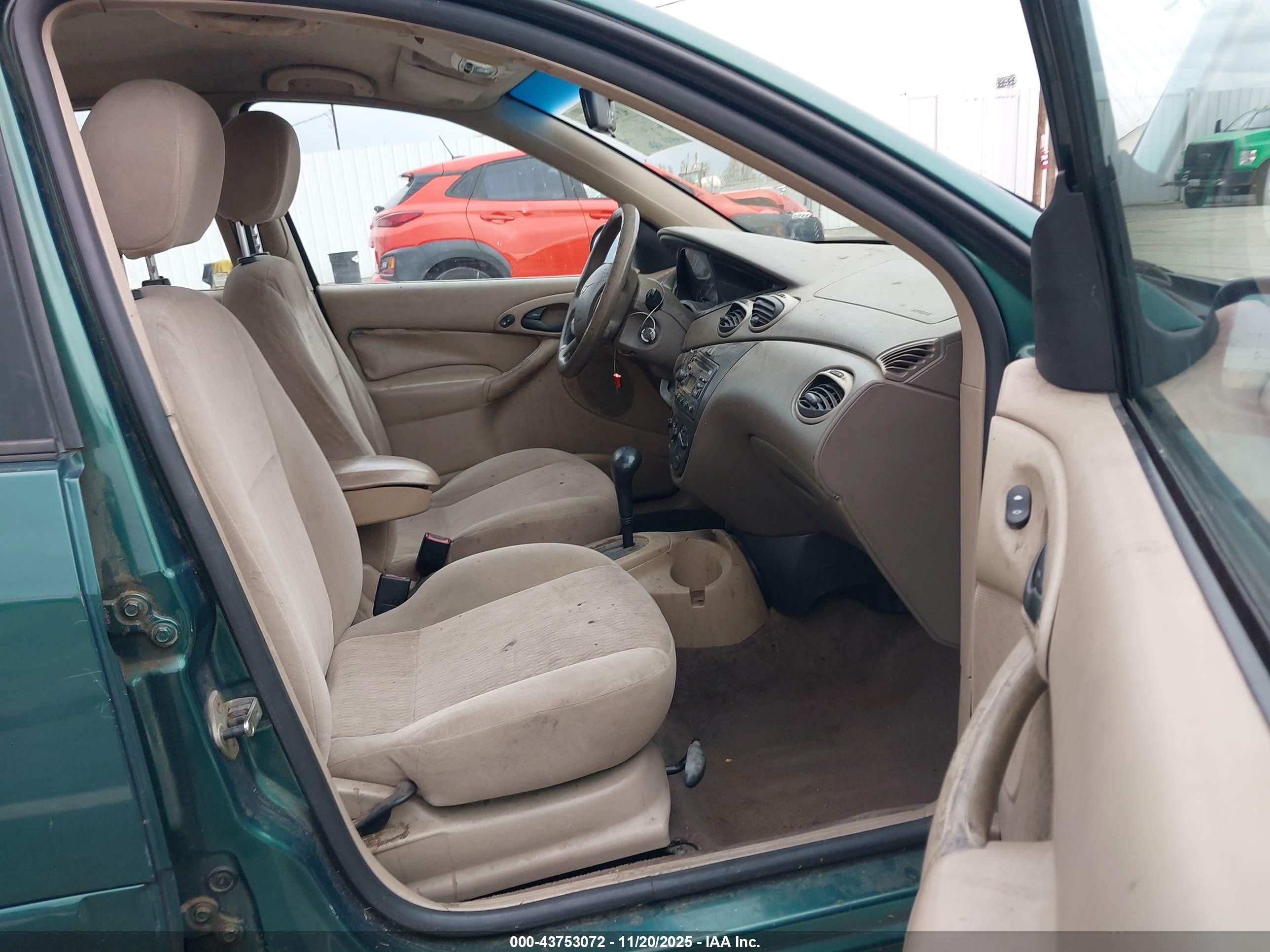 2000 Ford Focus Se Green vin: 1FAFP3436YW172219