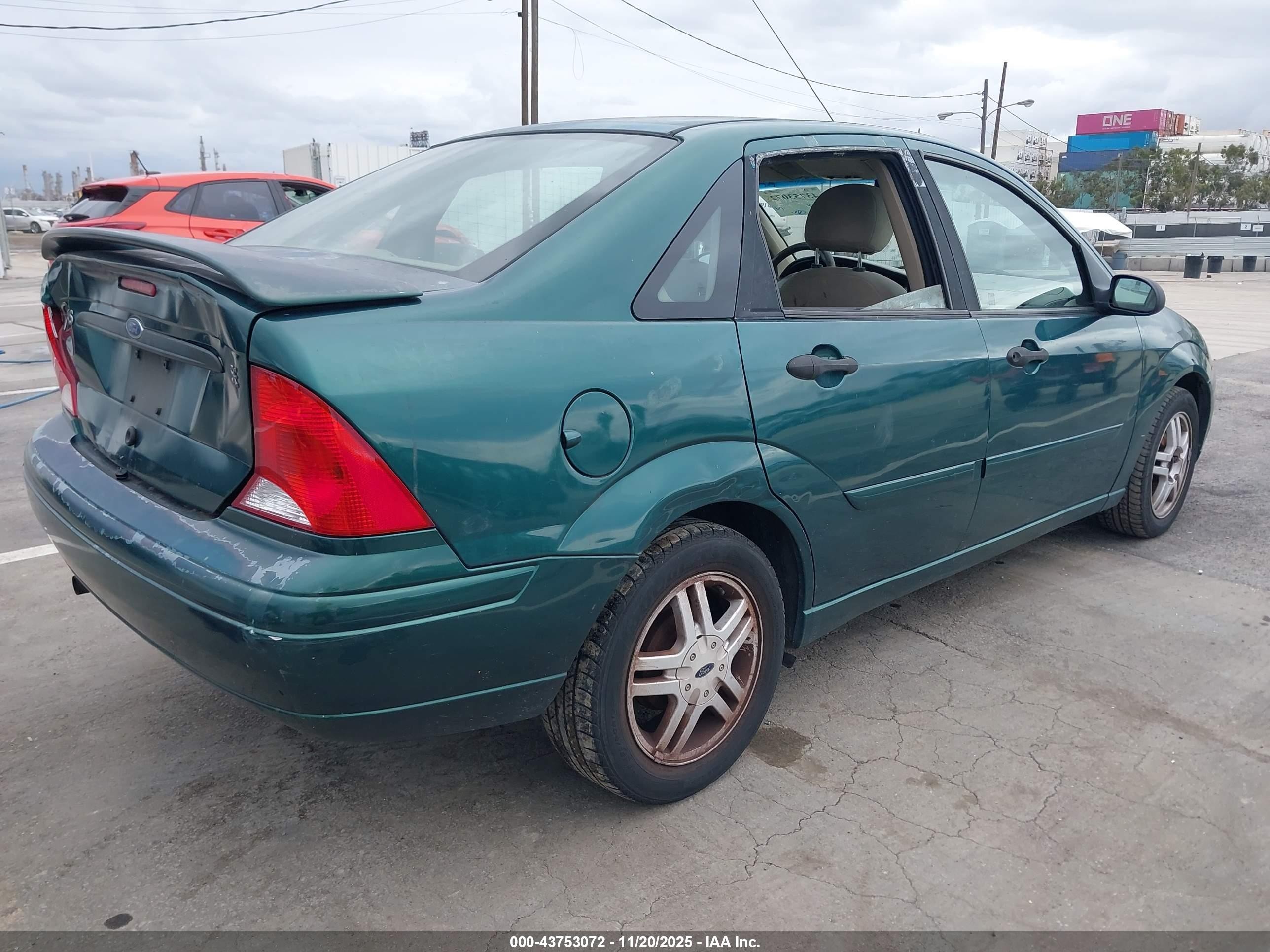 2000 Ford Focus Se Green vin: 1FAFP3436YW172219