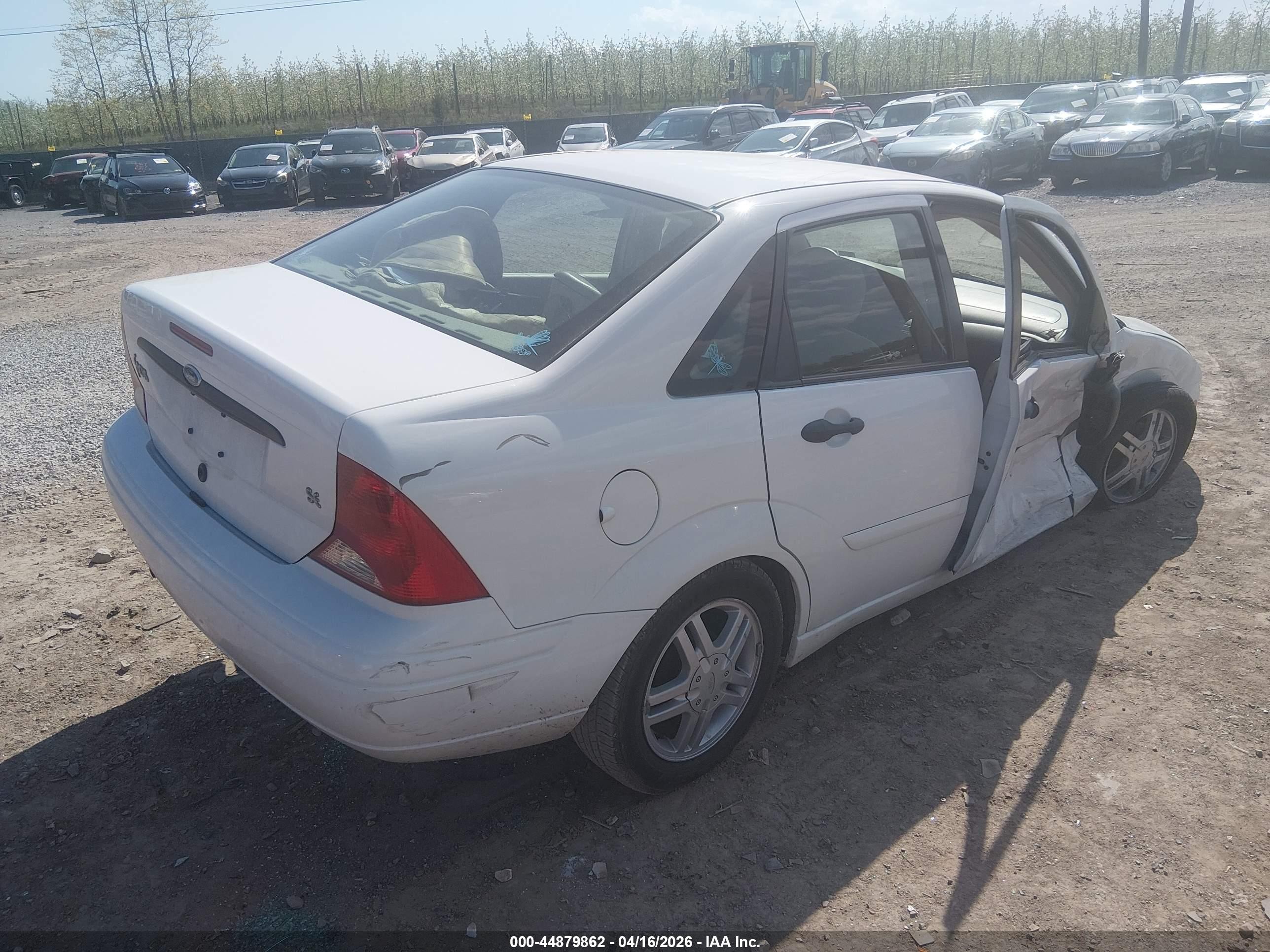 2002 Ford Focus Se White vin: 1FAFP34382W314111