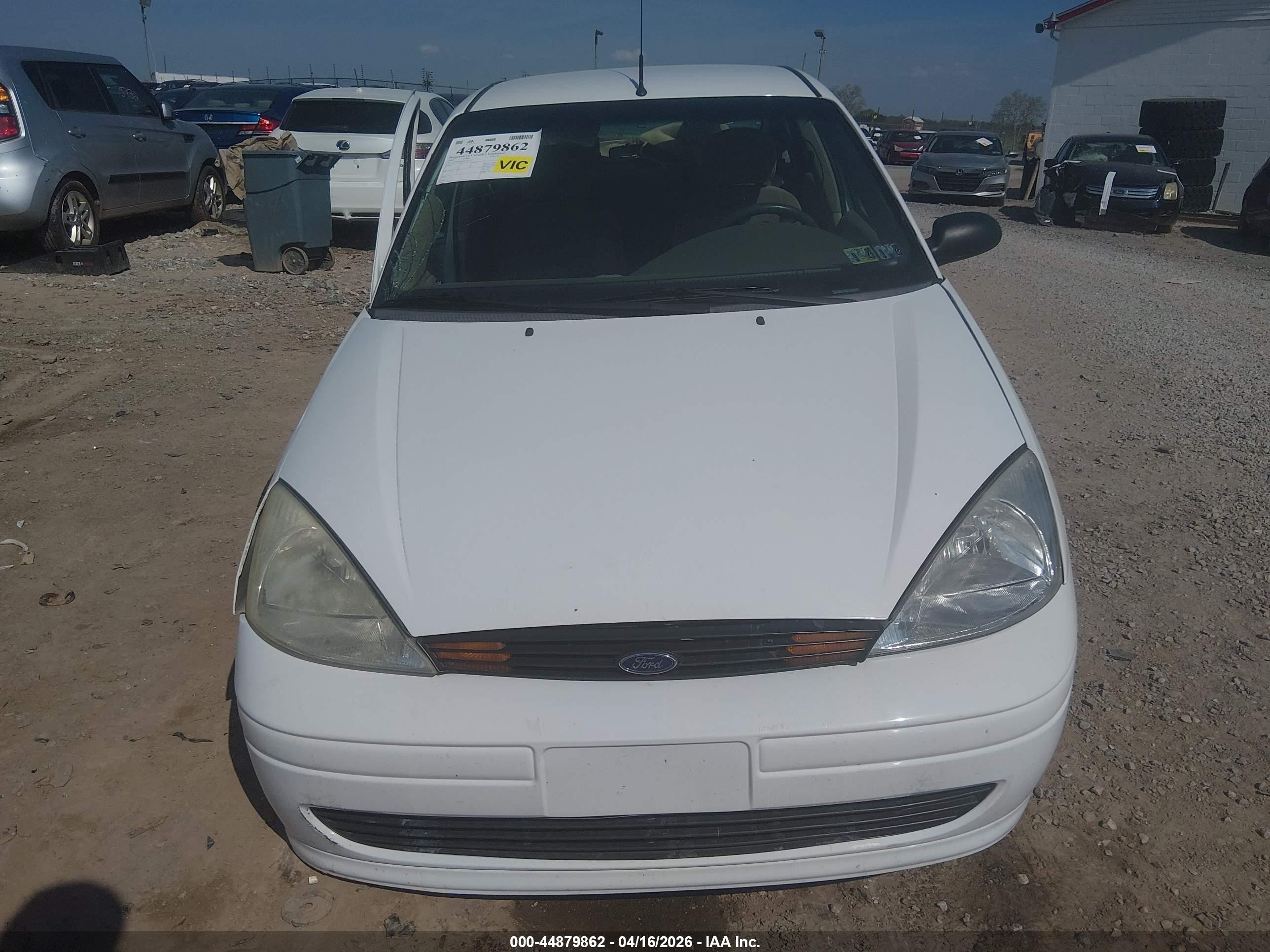 2002 Ford Focus Se White vin: 1FAFP34382W314111