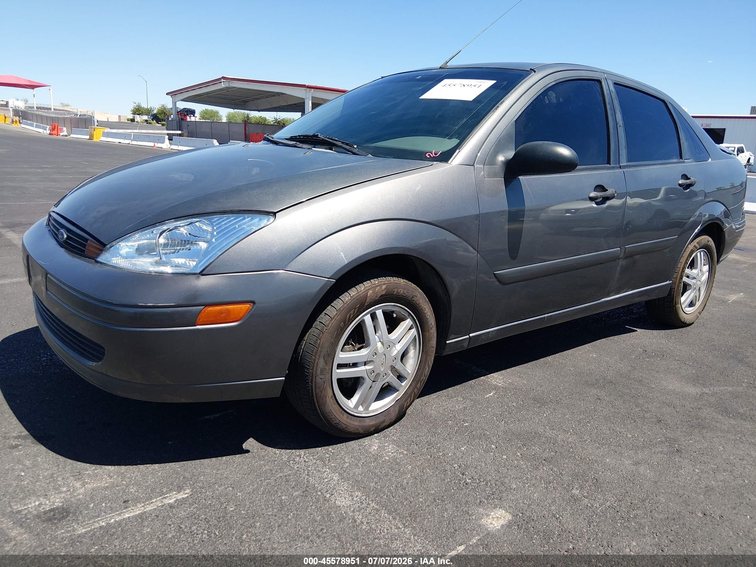2003 Ford Focus Se Gray vin: 1FAFP34383W325367
