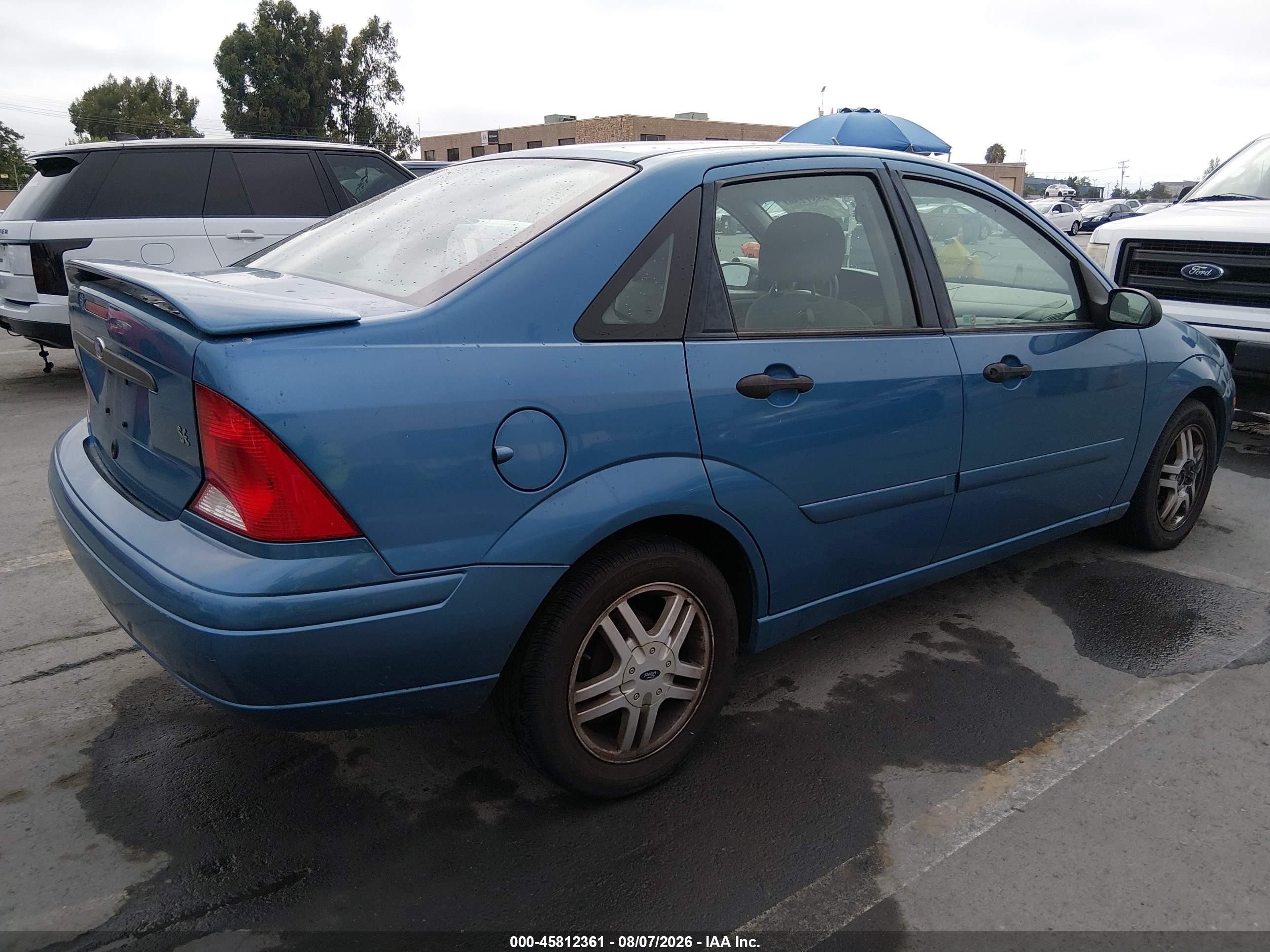 2000 Ford Focus Se Blue vin: 1FAFP3439YW313123