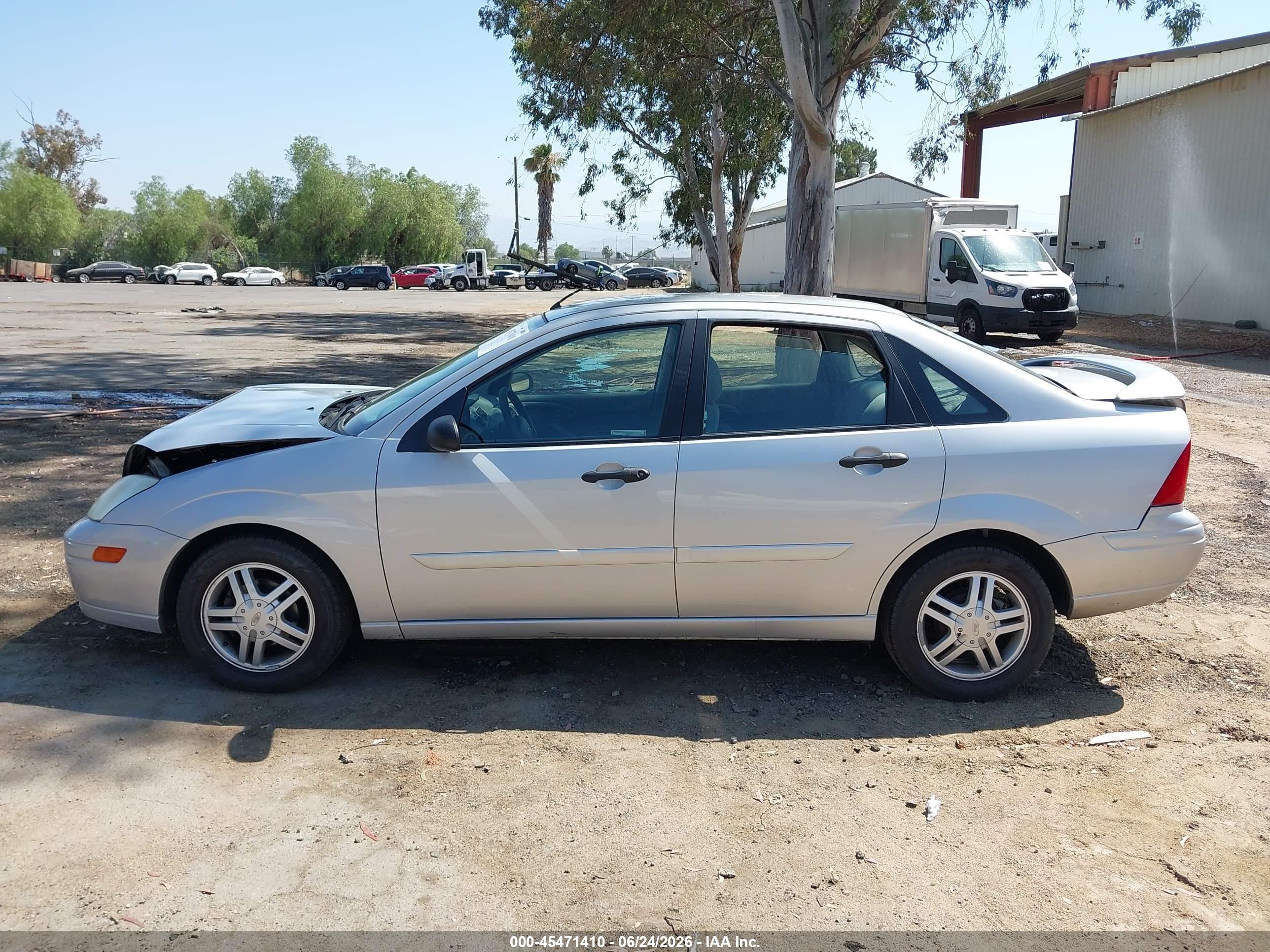2001 Ford Focus Se Silver vin: 1FAFP343X1W326758
