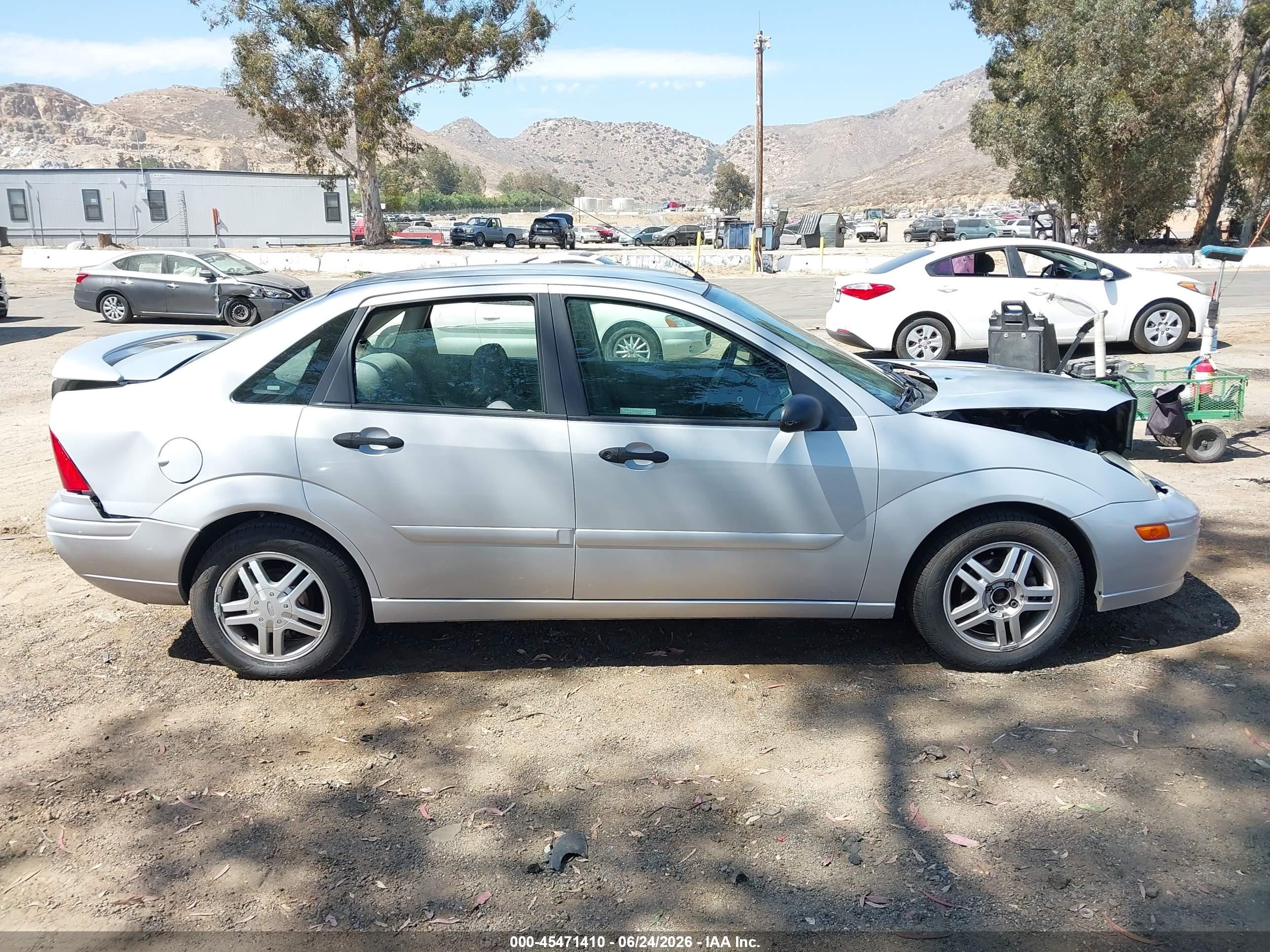 2001 Ford Focus Se Silver vin: 1FAFP343X1W326758