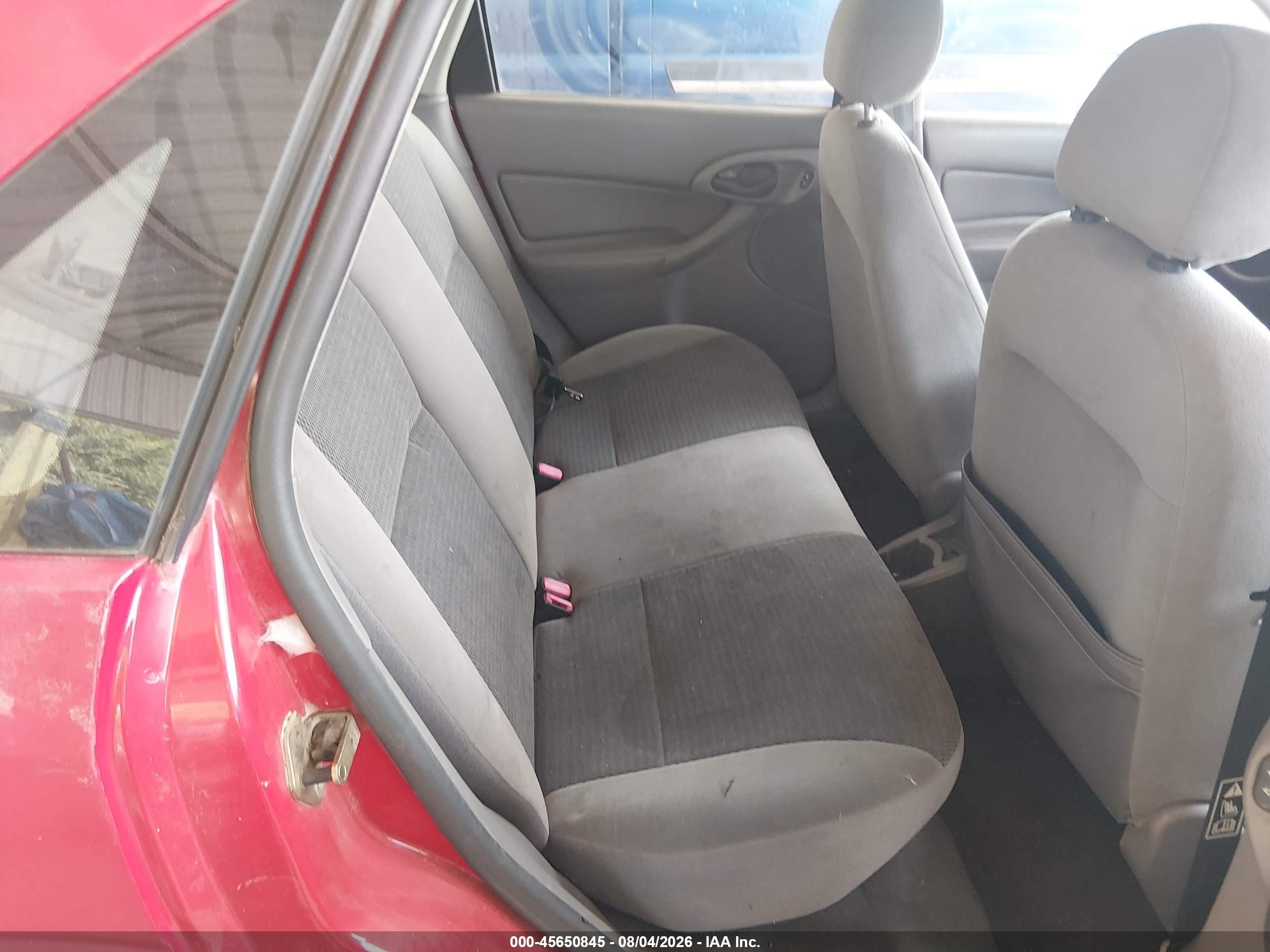 2003 Ford Focus Se Red vin: 1FAFP343X3W265320