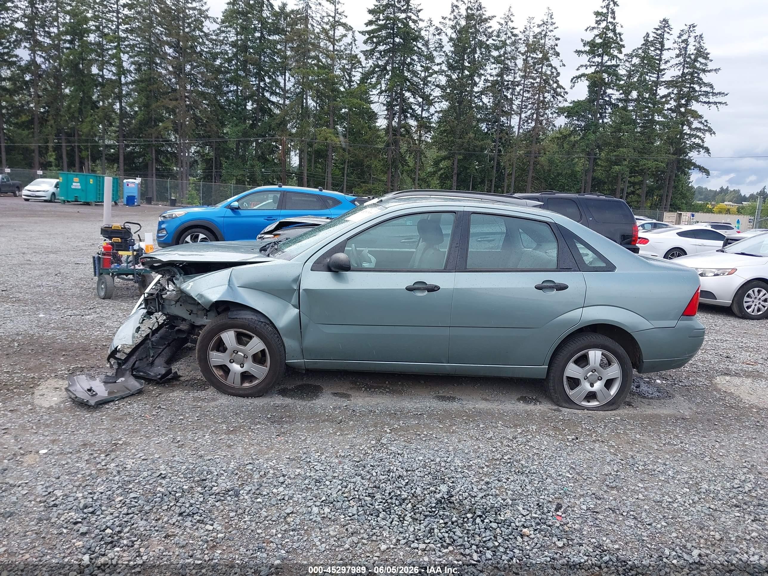 2005 Ford Focus Zx4 Green vin: 1FAFP34N05W276539
