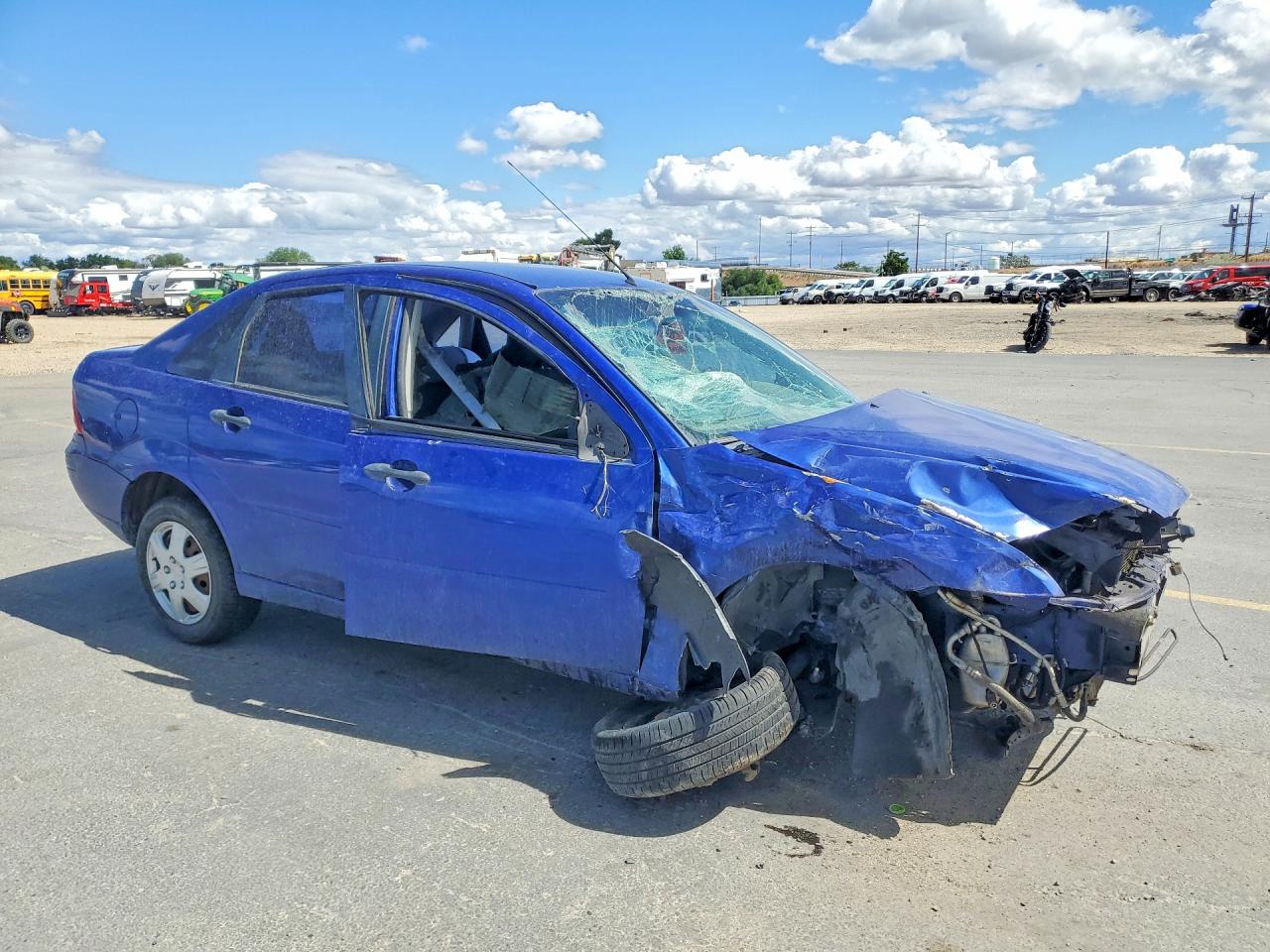 2005 Ford Focus Zx4 Blue vin: 1FAFP34N05W279957
