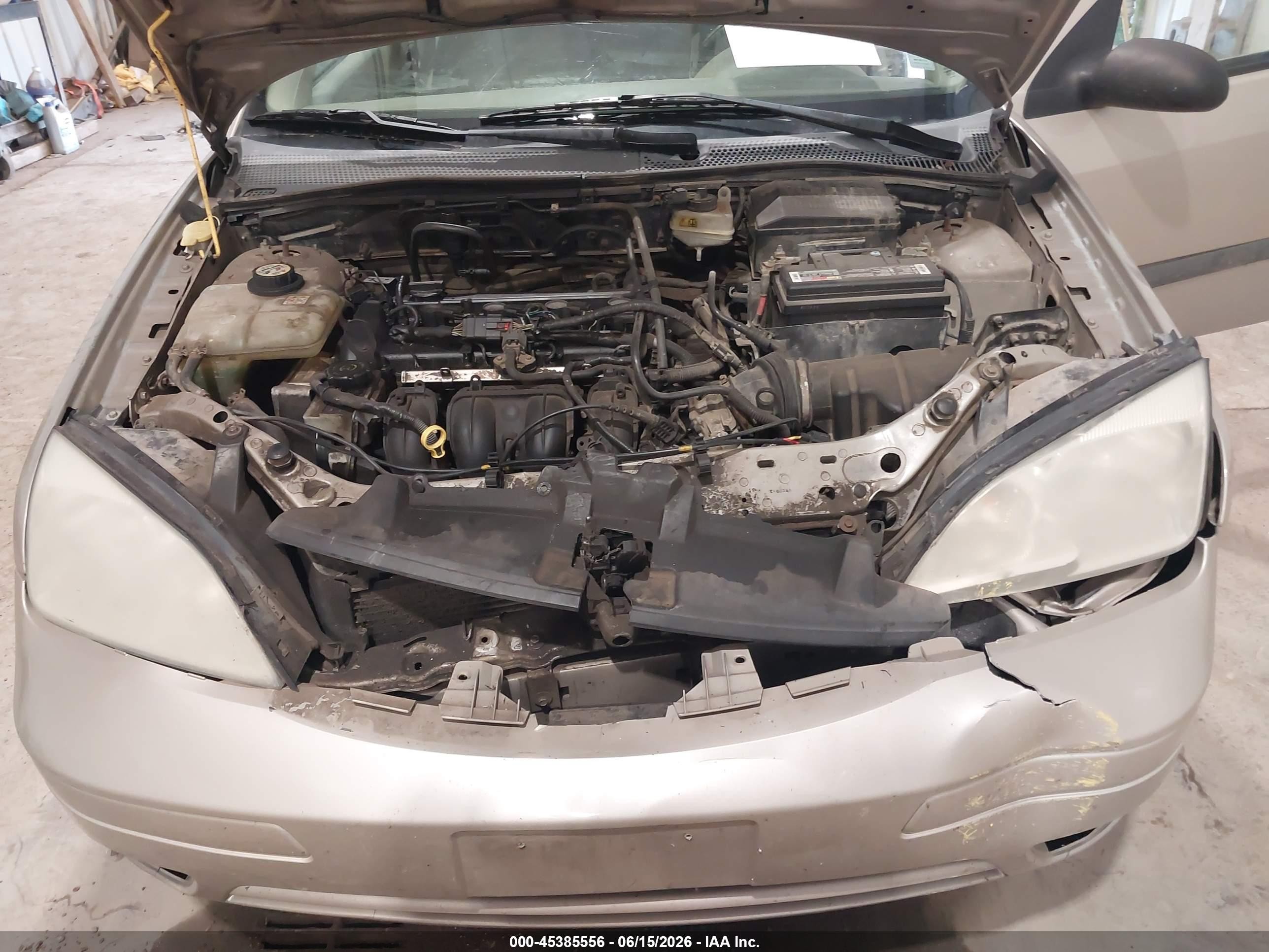 2006 Ford Focus Zx4 Beige vin: 1FAFP34N06W247687