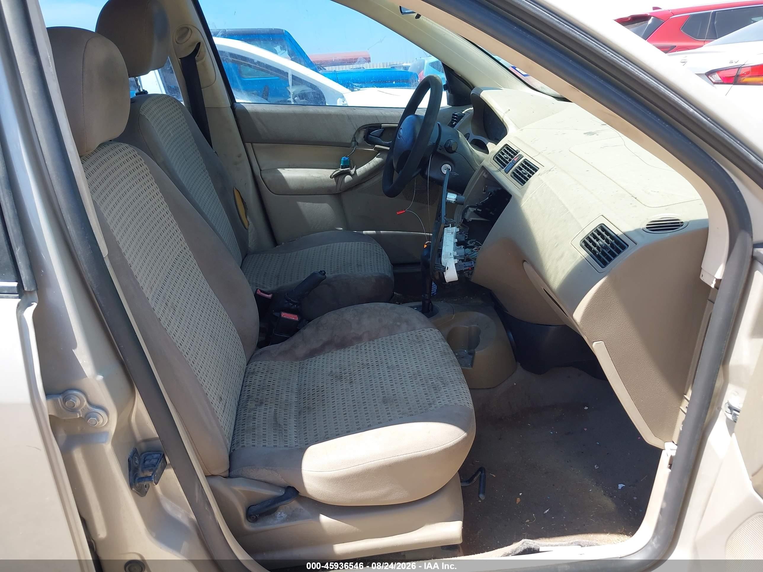 2007 Ford Focus S/se/ses Tan vin: 1FAFP34N07W102795