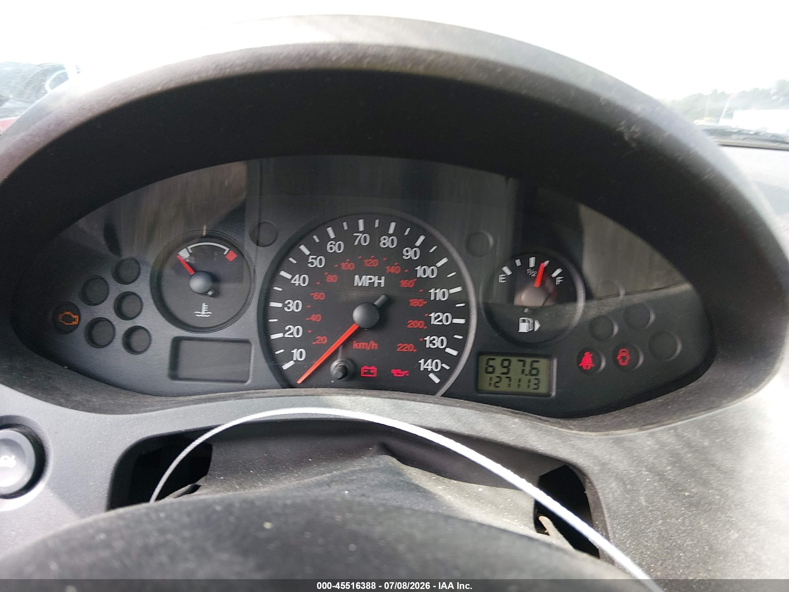 2007 Ford Focus S/se/ses Silver vin: 1FAFP34N07W202556