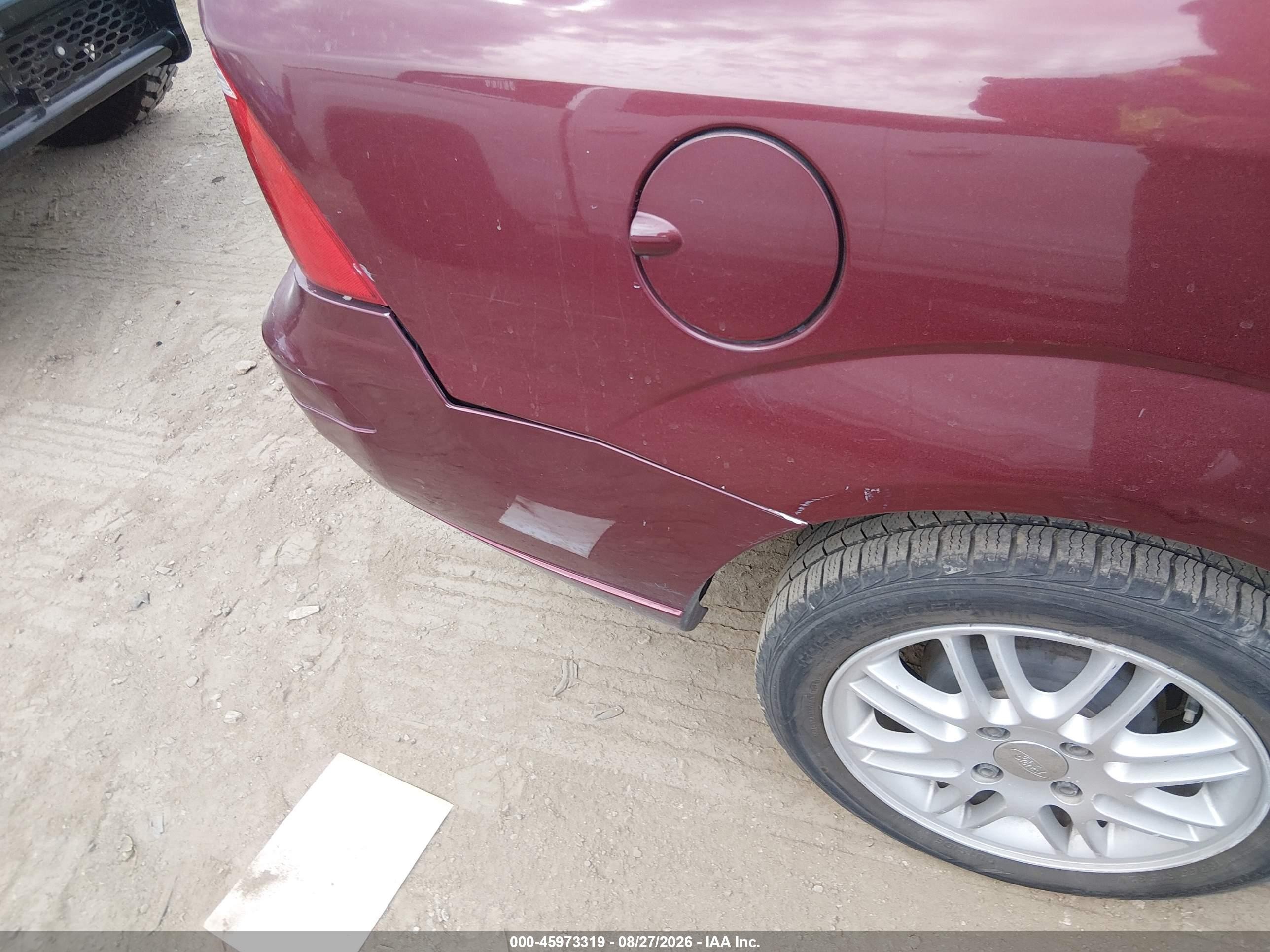 2007 Ford Focus S/se/ses Burgundy vin: 1FAFP34N07W365367