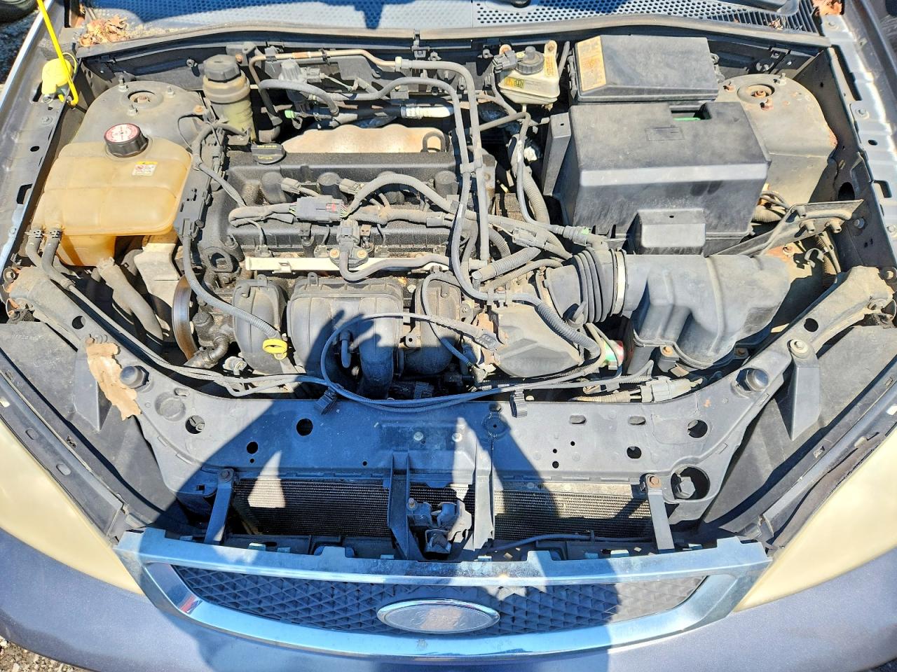 2005 Ford Focus Zx4 Gray vin: 1FAFP34N15W140937