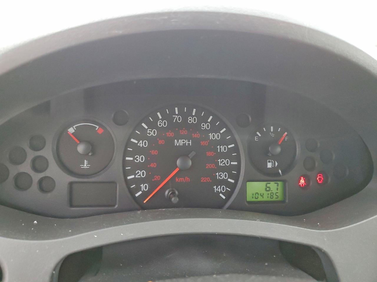2005 Ford Focus Zx4 Серебряный vin: 1FAFP34N15W155308