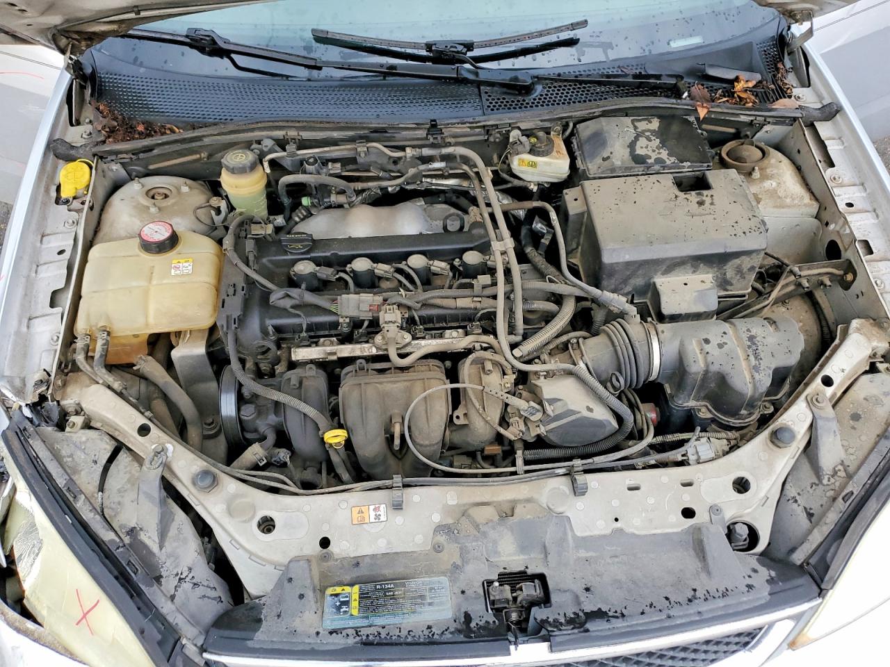 2005 Ford Focus Zx4 Серебряный vin: 1FAFP34N15W155308