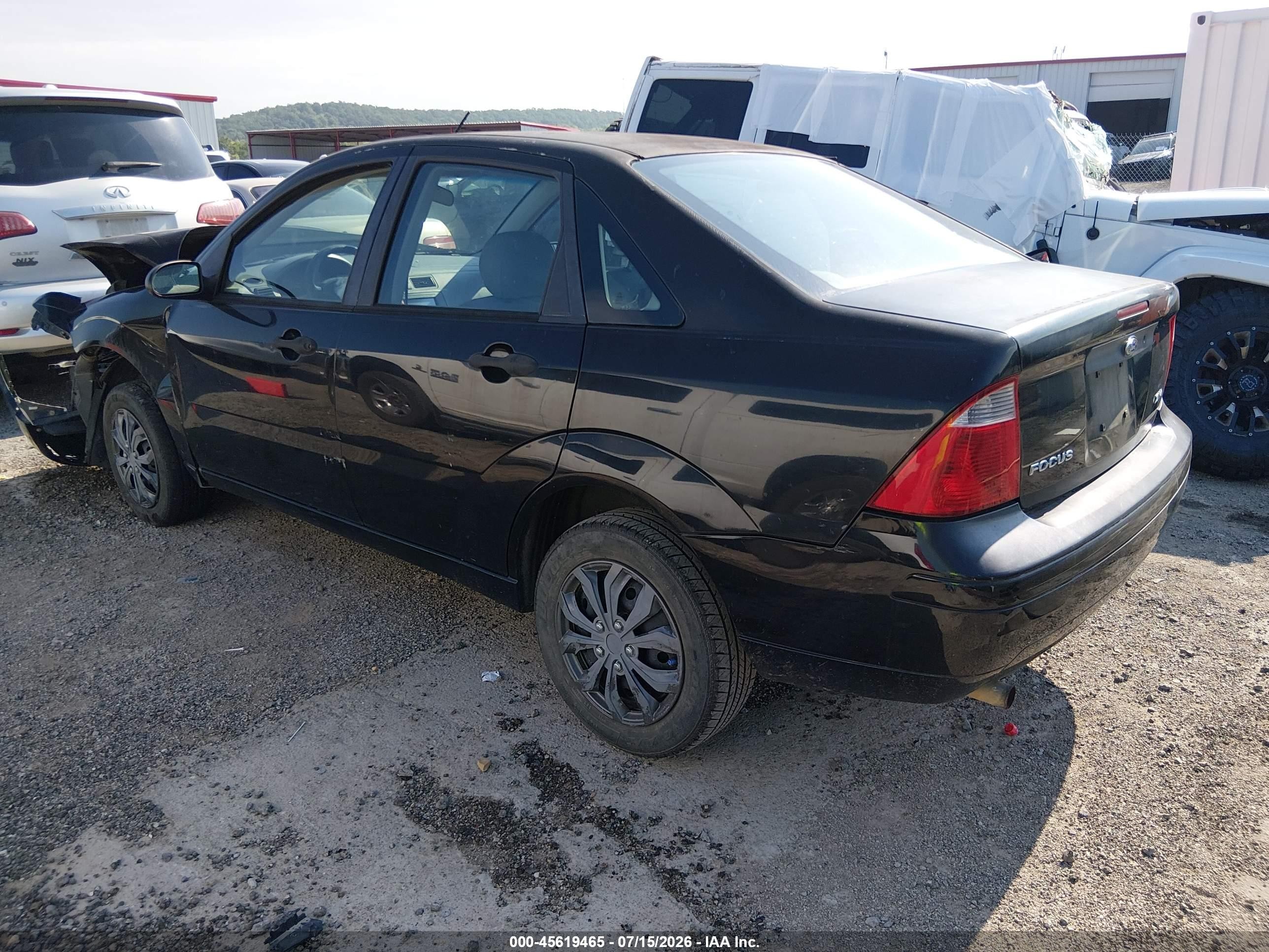 2005 Ford Focus Zx4 Black vin: 1FAFP34N15W273231