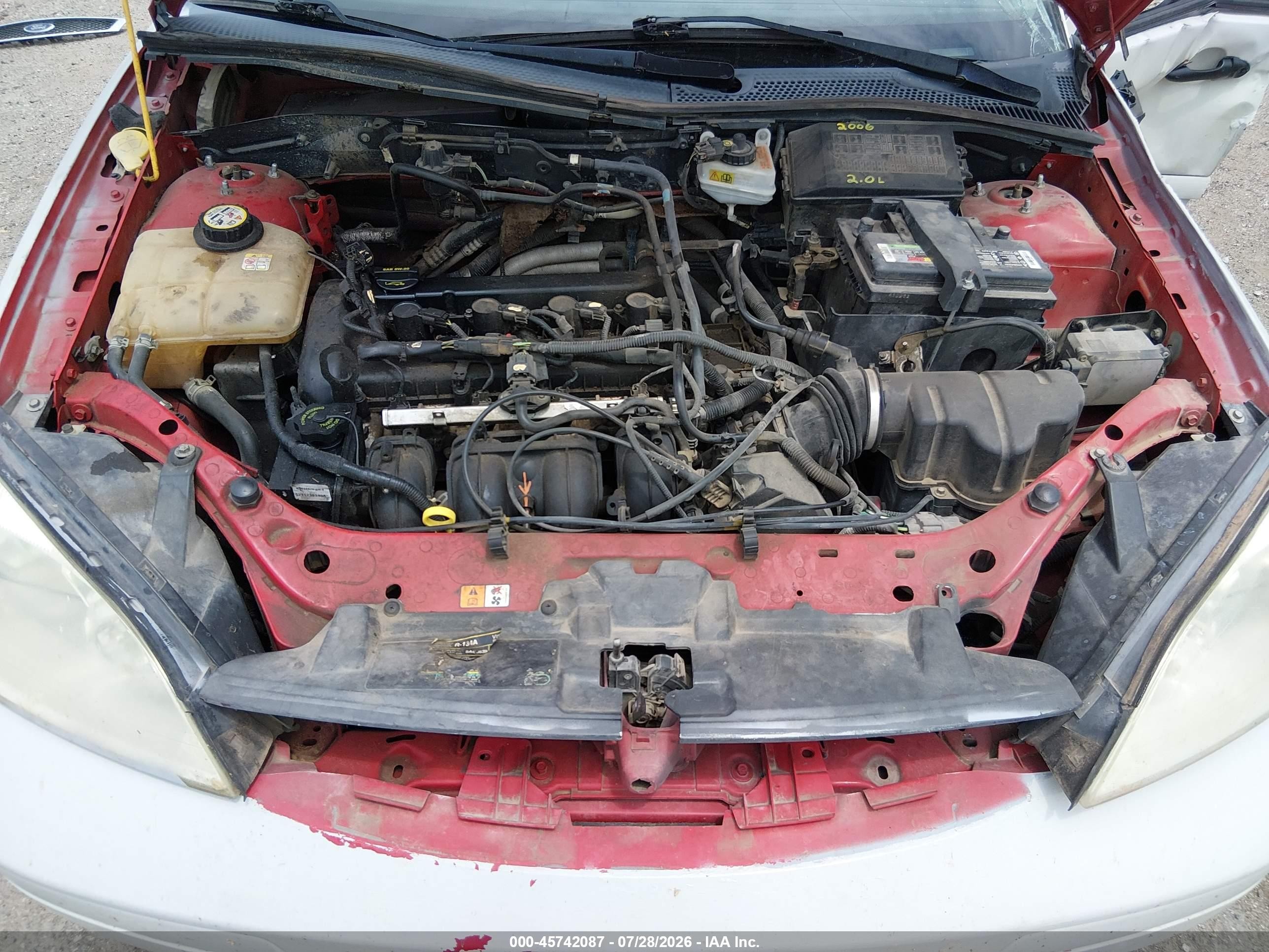 2006 Ford Focus Zx4 White vin: 1FAFP34N16W189394