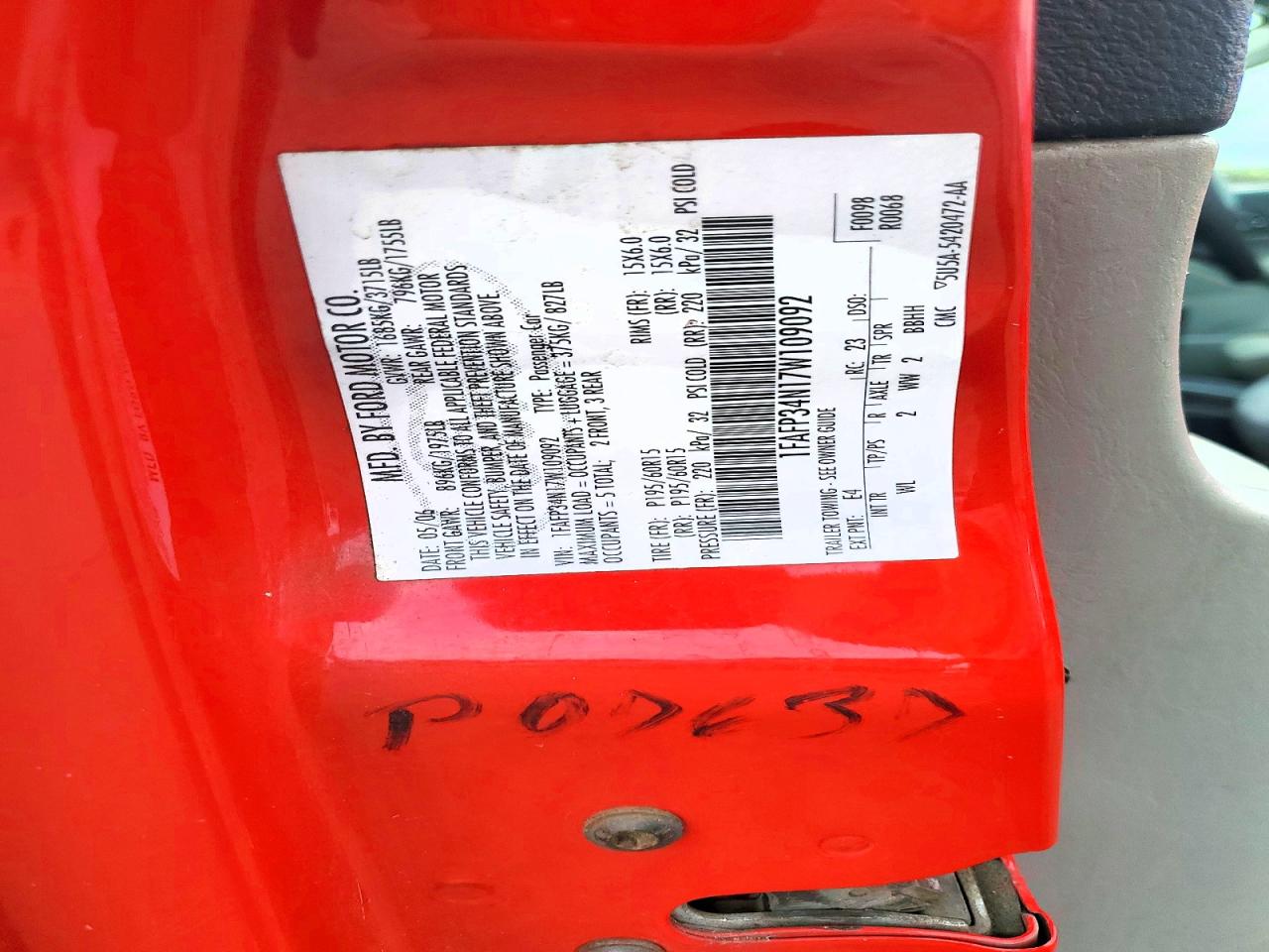 2007 Ford Focus Zx4 Red vin: 1FAFP34N17W109092