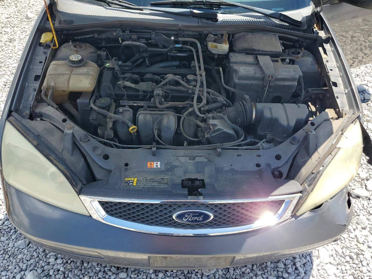 2007 Ford Focus Zx4 Серебряный vin: 1FAFP34N17W129228