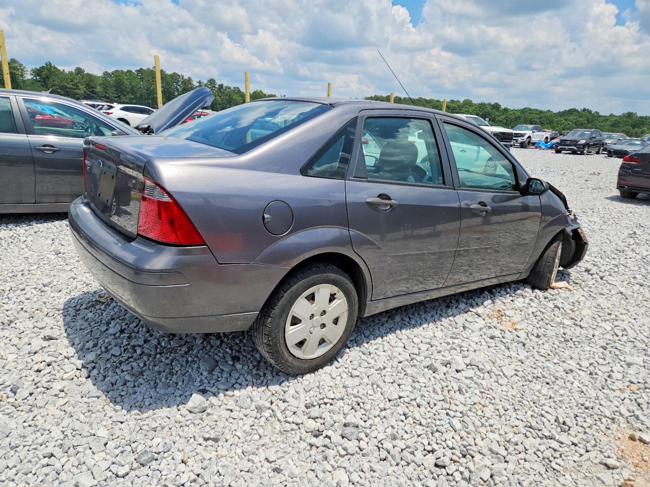 2007 Ford Focus Zx4 Gray vin: 1FAFP34N17W164349