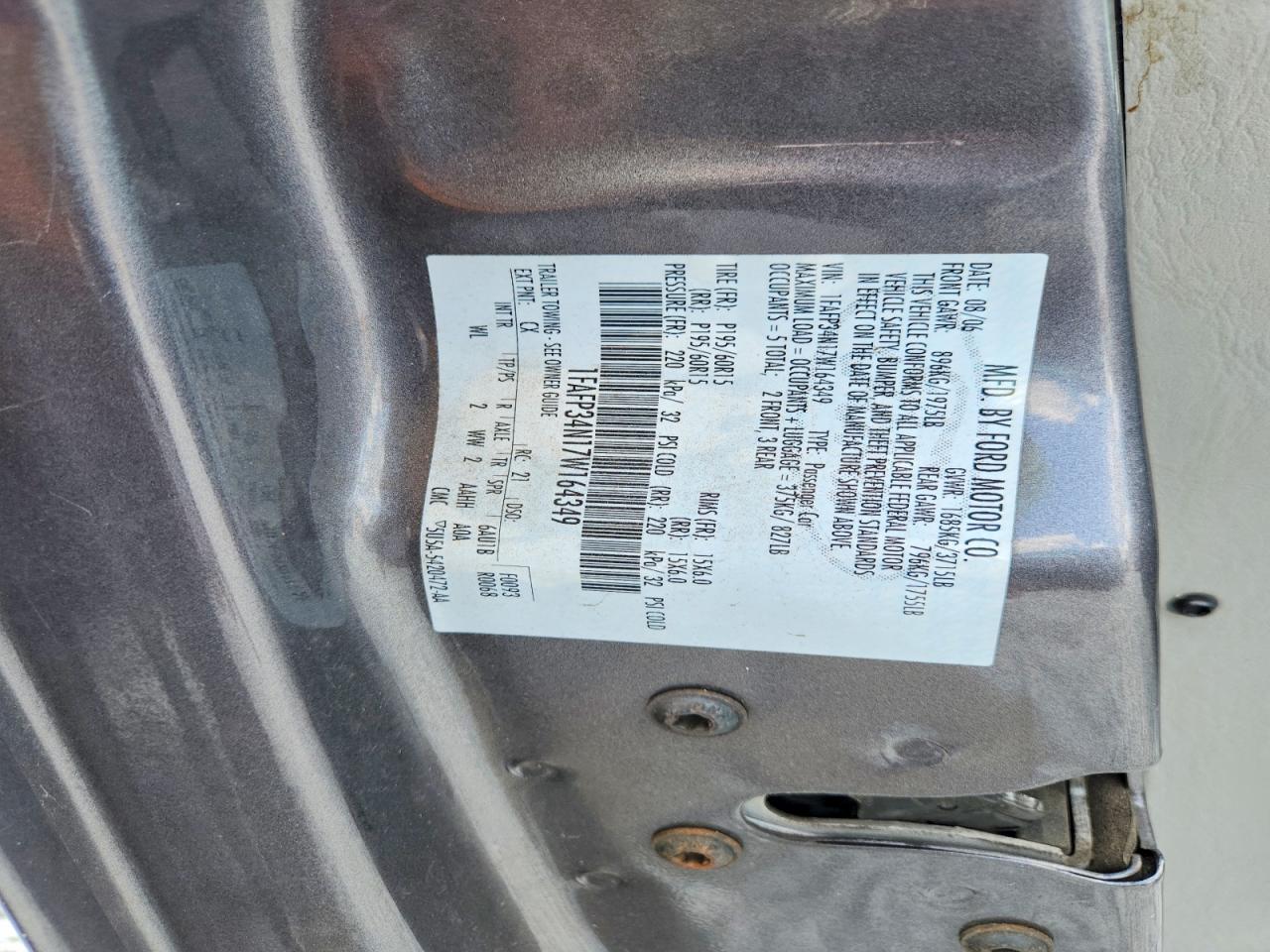 2007 Ford Focus Zx4 Gray vin: 1FAFP34N17W164349
