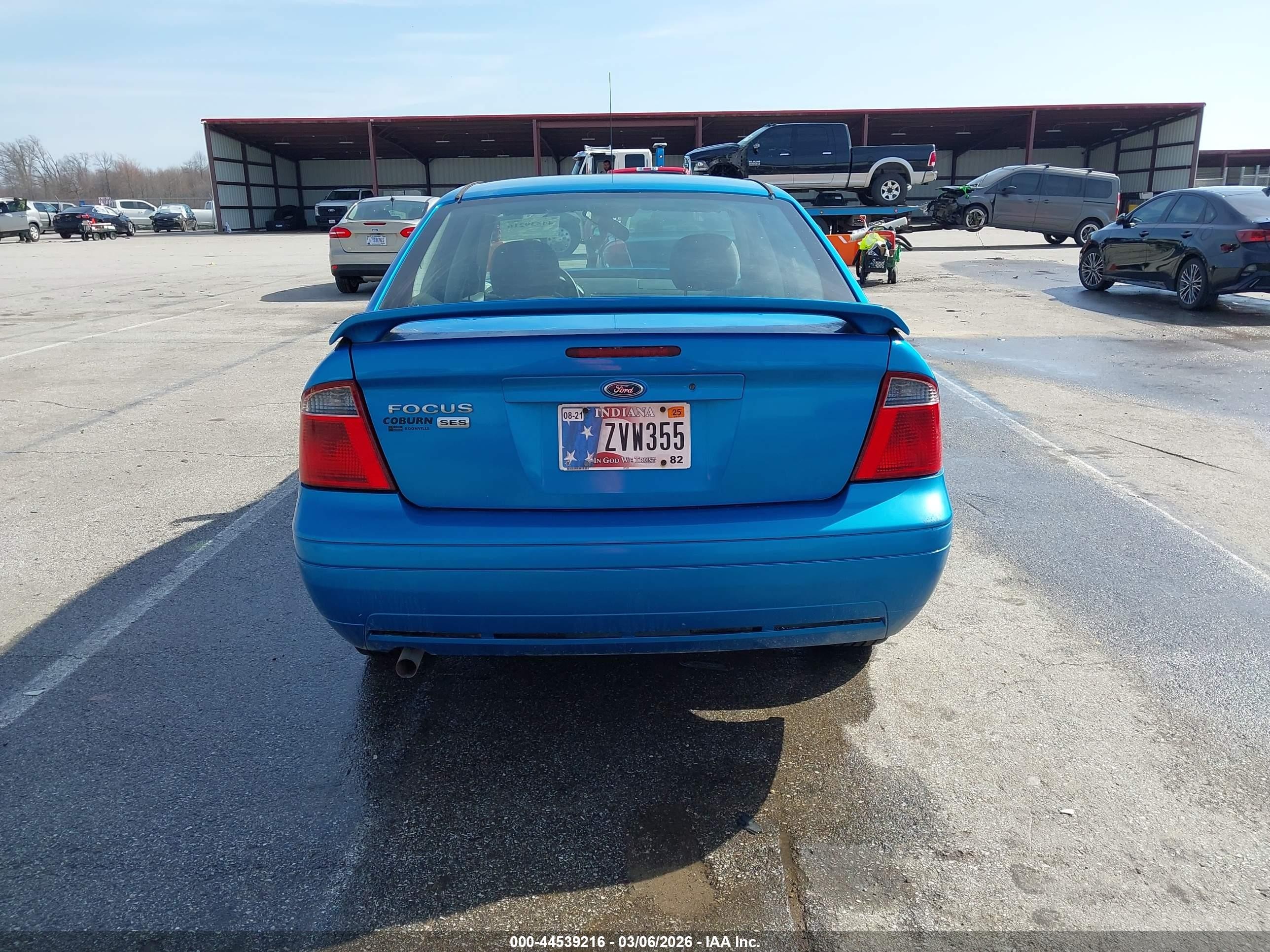 2007 Ford Focus S/se/ses Blue vin: 1FAFP34N17W223447