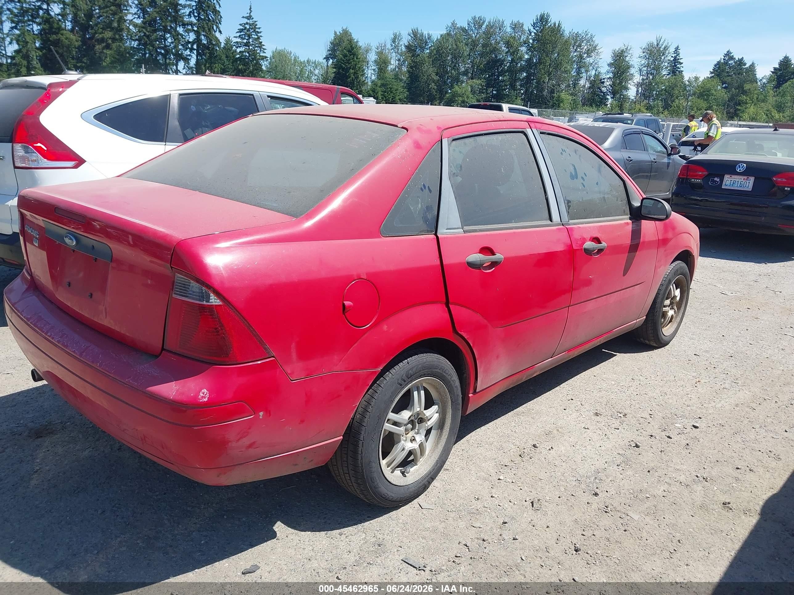 2007 Ford Focus S/se/ses Красный vin: 1FAFP34N17W258473
