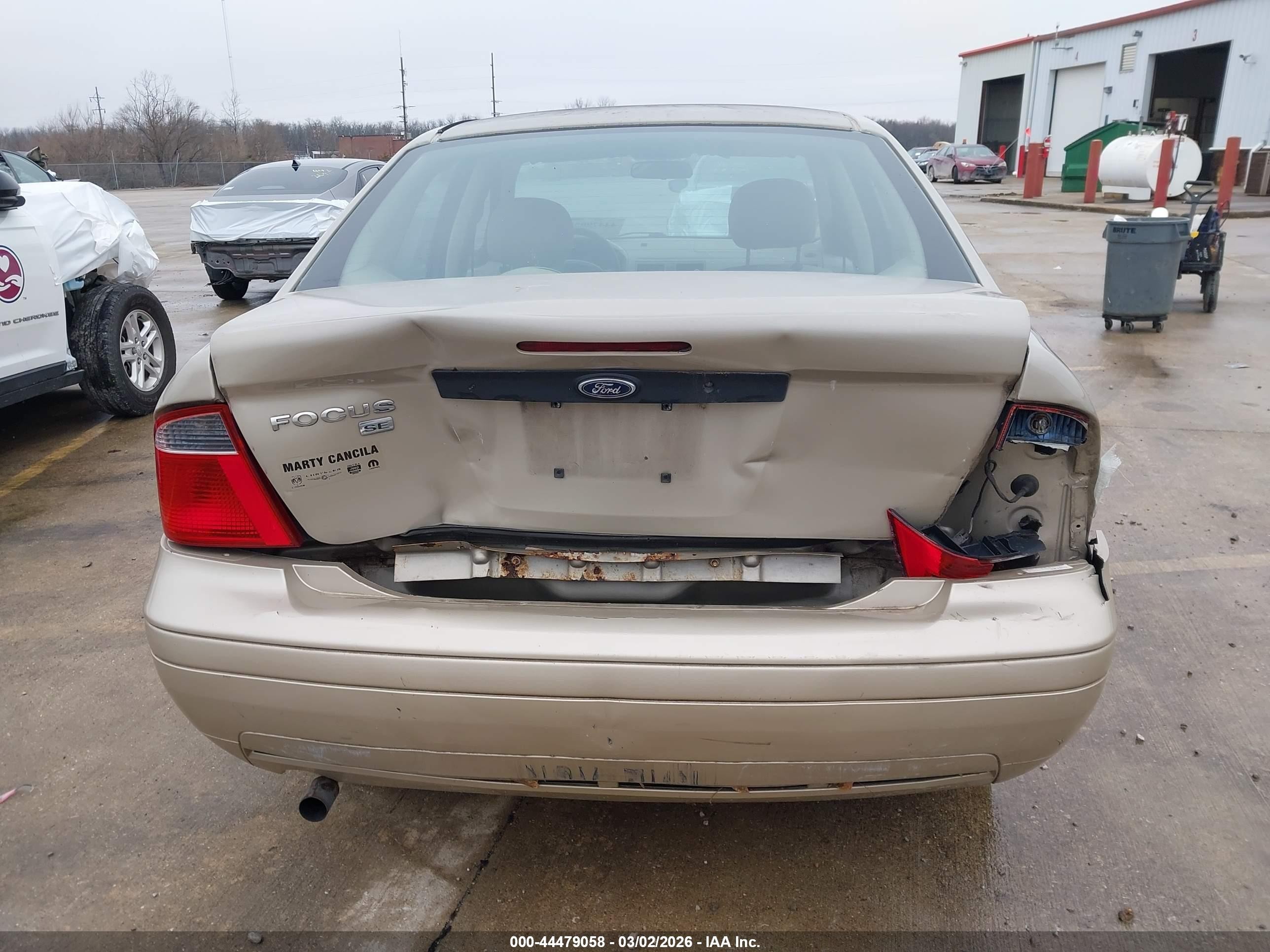 2007 Ford Focus S/se/ses Cream vin: 1FAFP34N17W268534