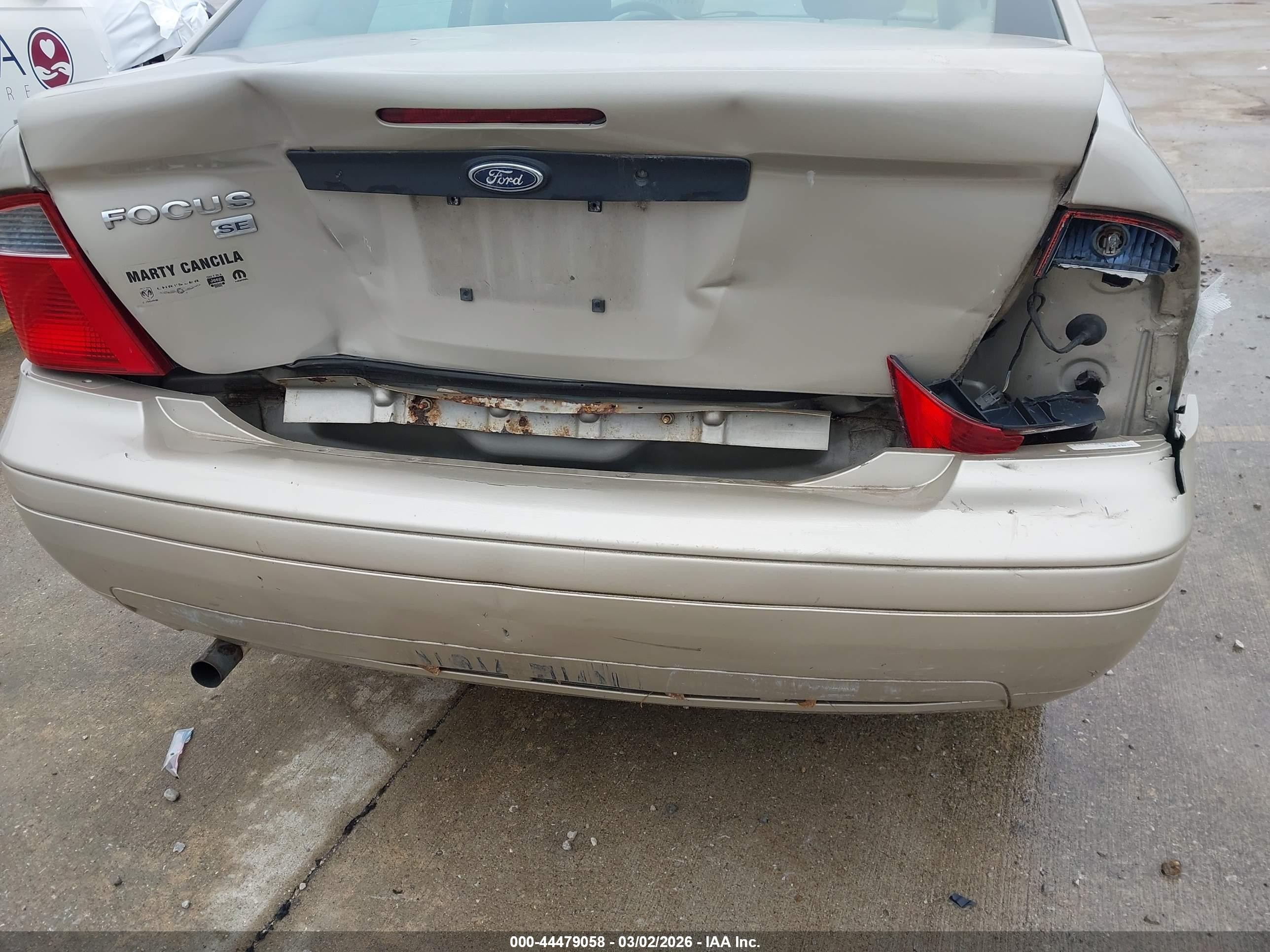2007 Ford Focus S/se/ses Cream vin: 1FAFP34N17W268534