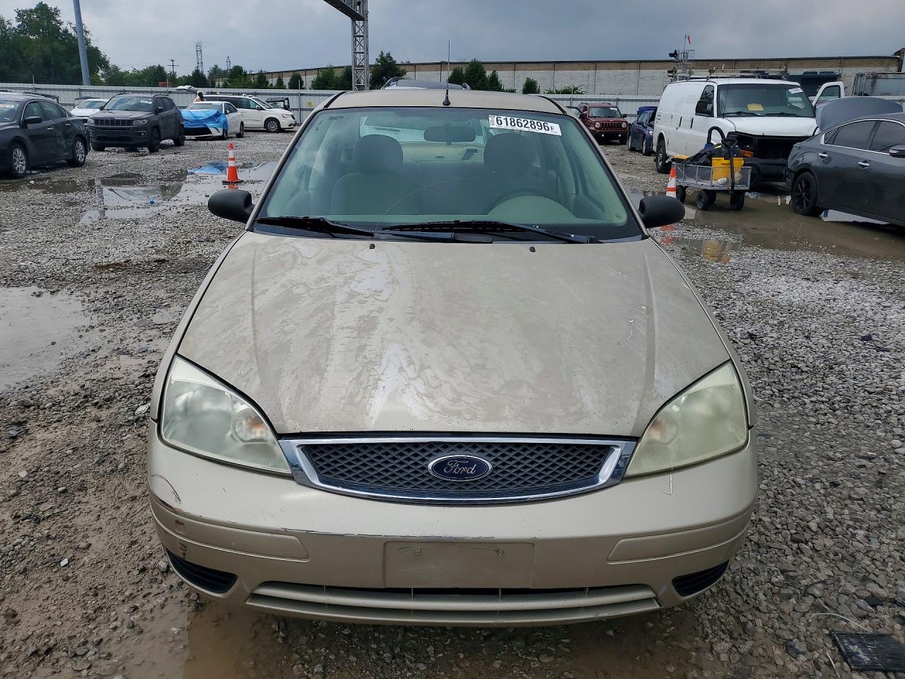 2007 Ford Focus Zx4 Gold vin: 1FAFP34N17W271188