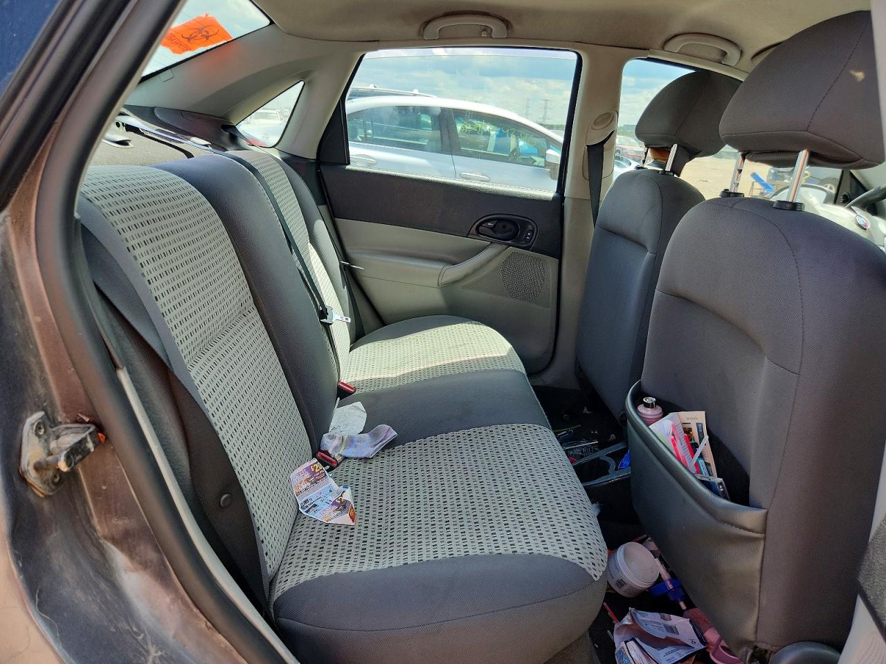 2007 Ford Focus Zx4 Gray vin: 1FAFP34N17W315254
