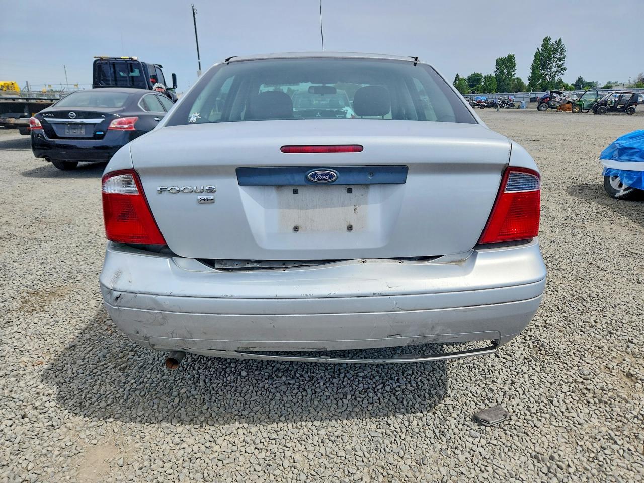 2007 Ford Focus Zx4 Silver vin: 1FAFP34N17W322365
