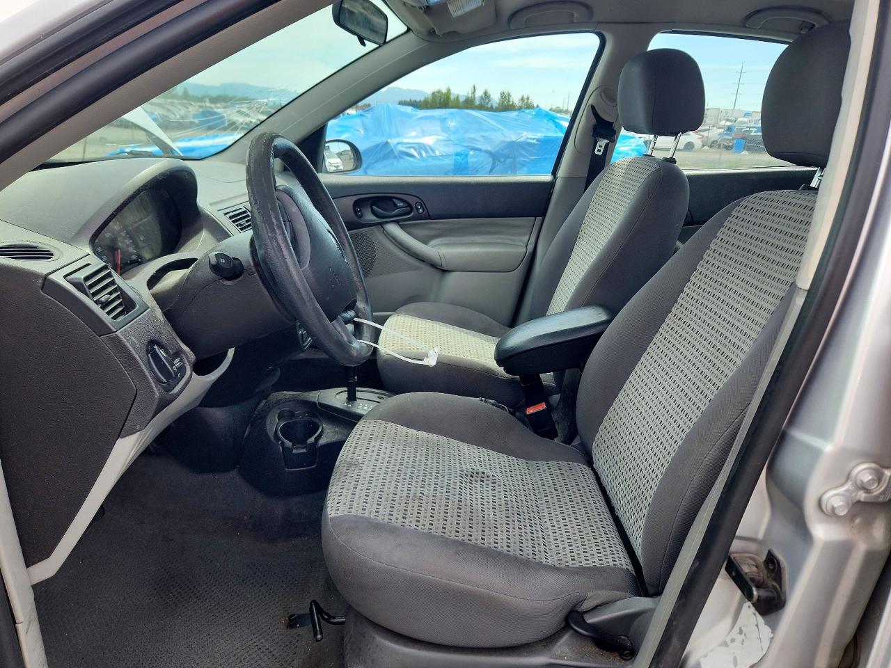 2007 Ford Focus Zx4 Silver vin: 1FAFP34N17W322365