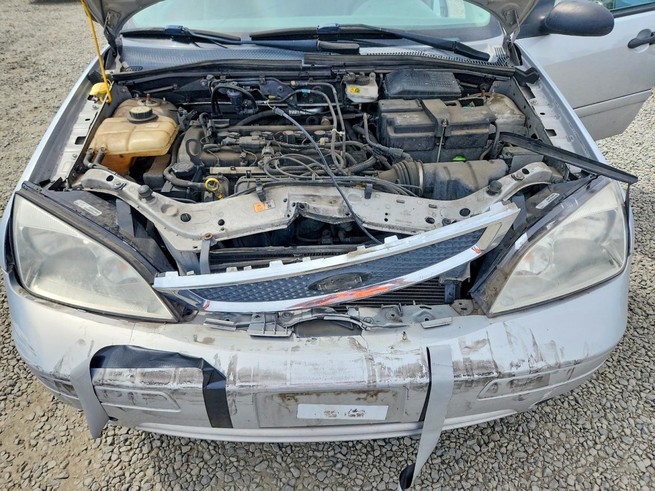 2007 Ford Focus Zx4 Silver vin: 1FAFP34N17W322365
