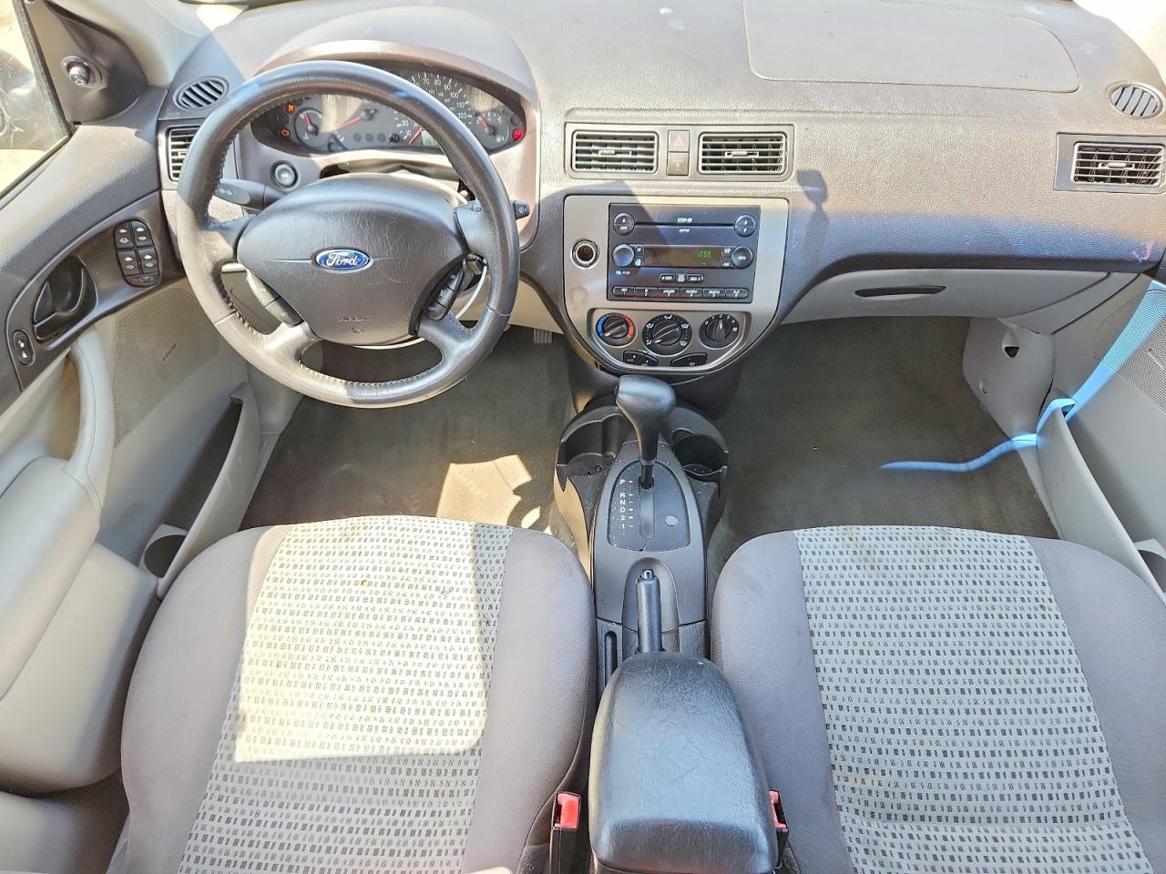 2007 Ford Focus Zx4 Серебряный vin: 1FAFP34N17W355348