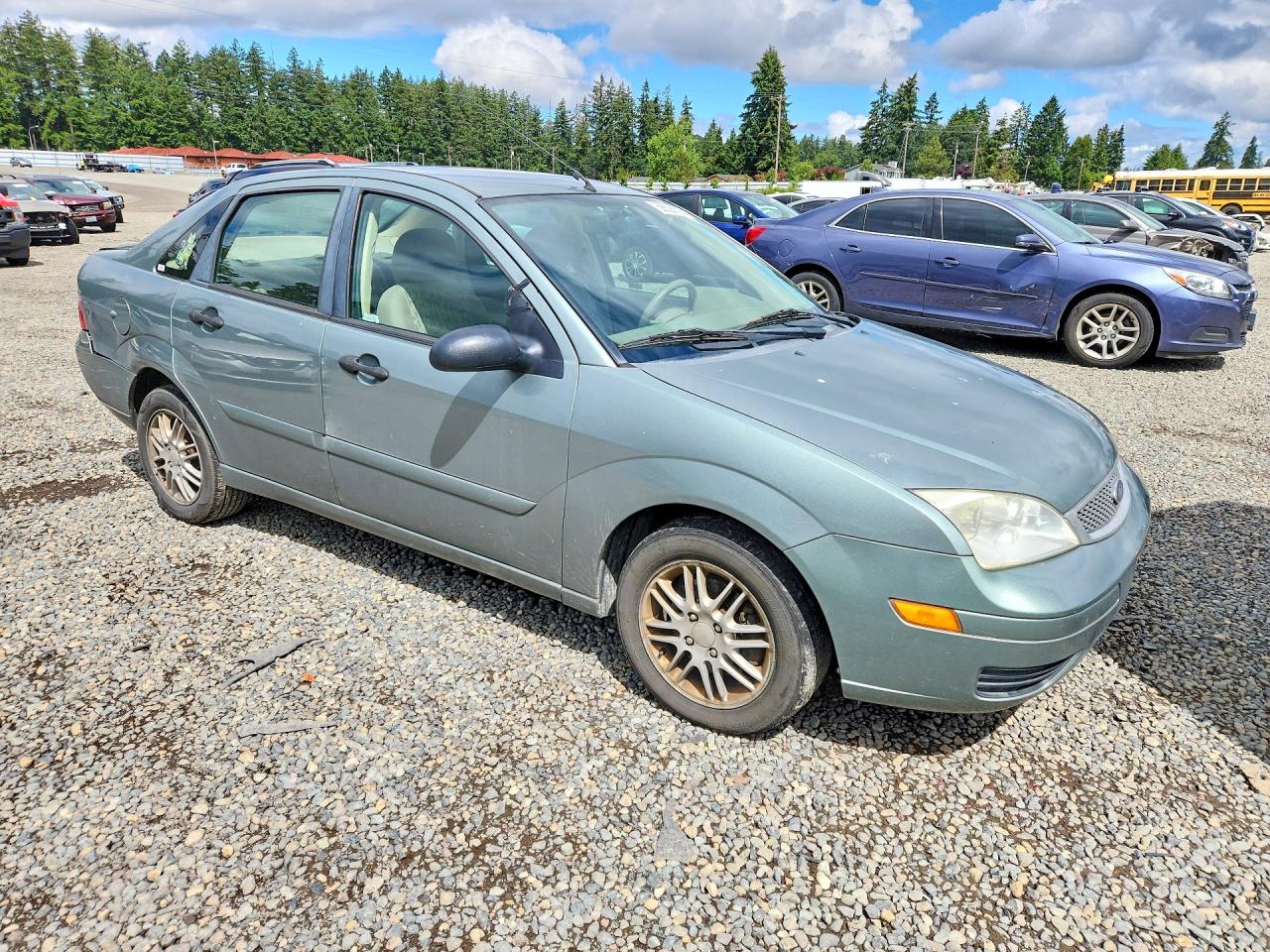 2005 Ford Focus Zx4 Teal vin: 1FAFP34N25W229951