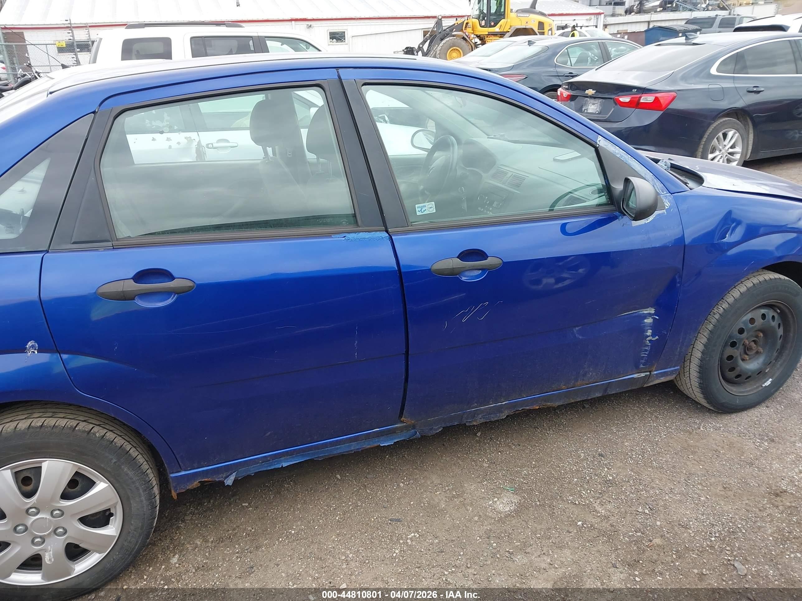 2005 Ford Focus Zx4 Blue vin: 1FAFP34N25W281628