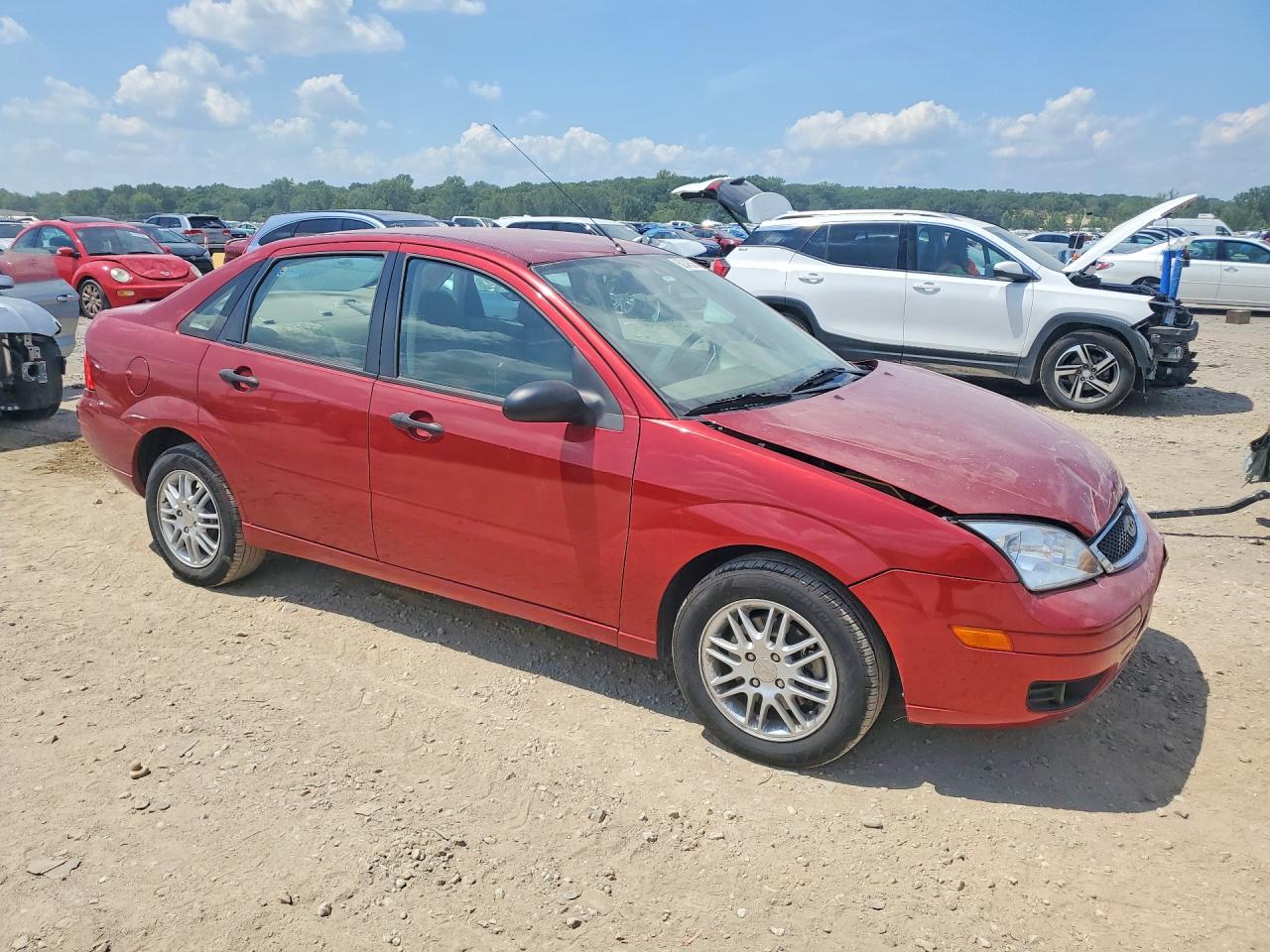 2005 Ford Focus Red vin: 1FAFP34N25W304678