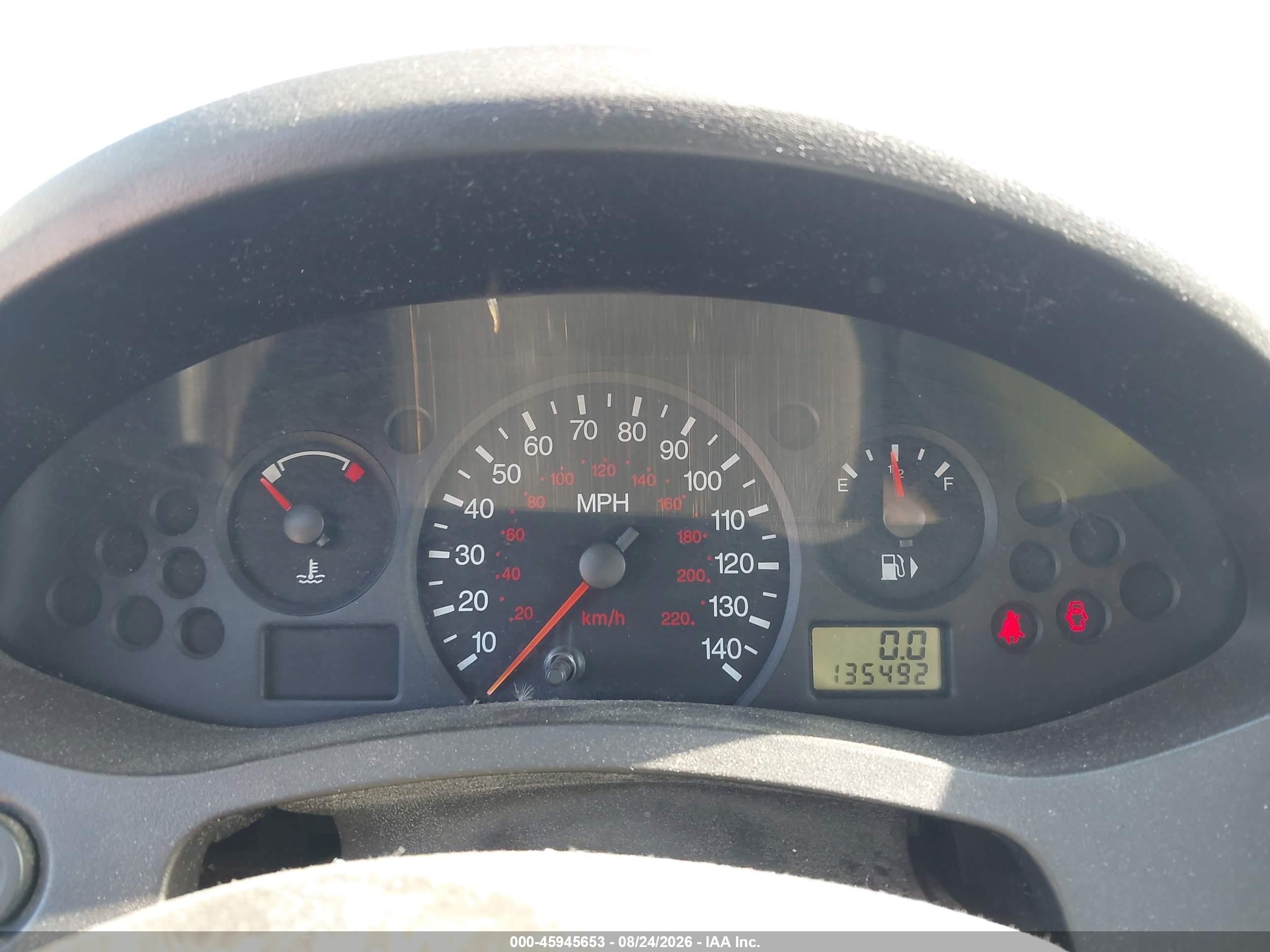 2006 Ford Focus Zx4 White vin: 1FAFP34N26W139054