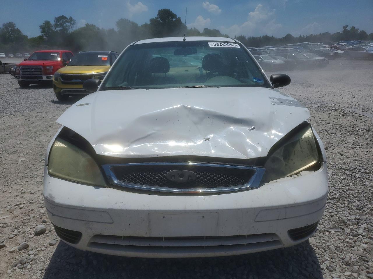 2006 Ford Focus Zx4 White vin: 1FAFP34N26W142357