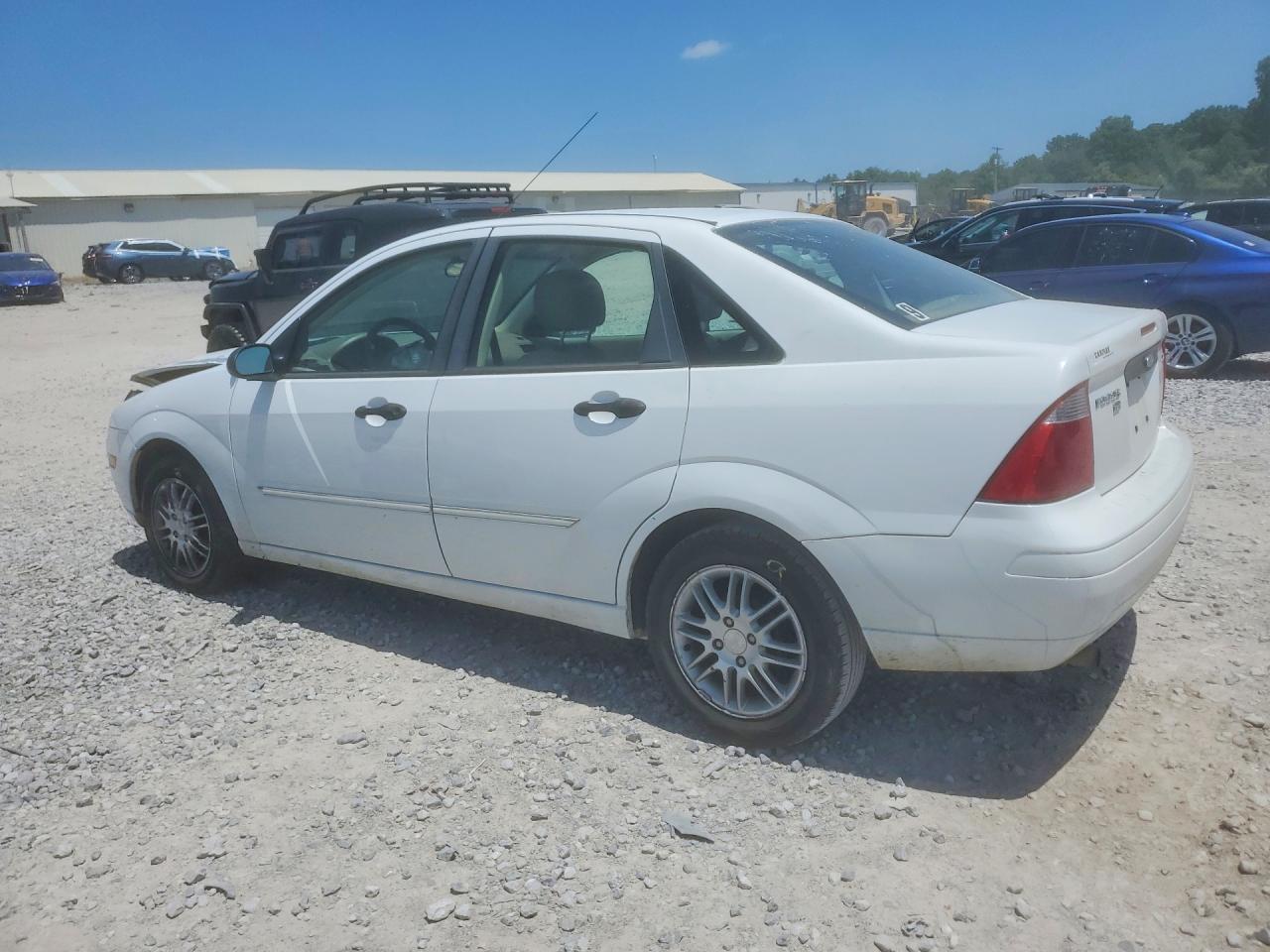 2006 Ford Focus Zx4 White vin: 1FAFP34N26W142357