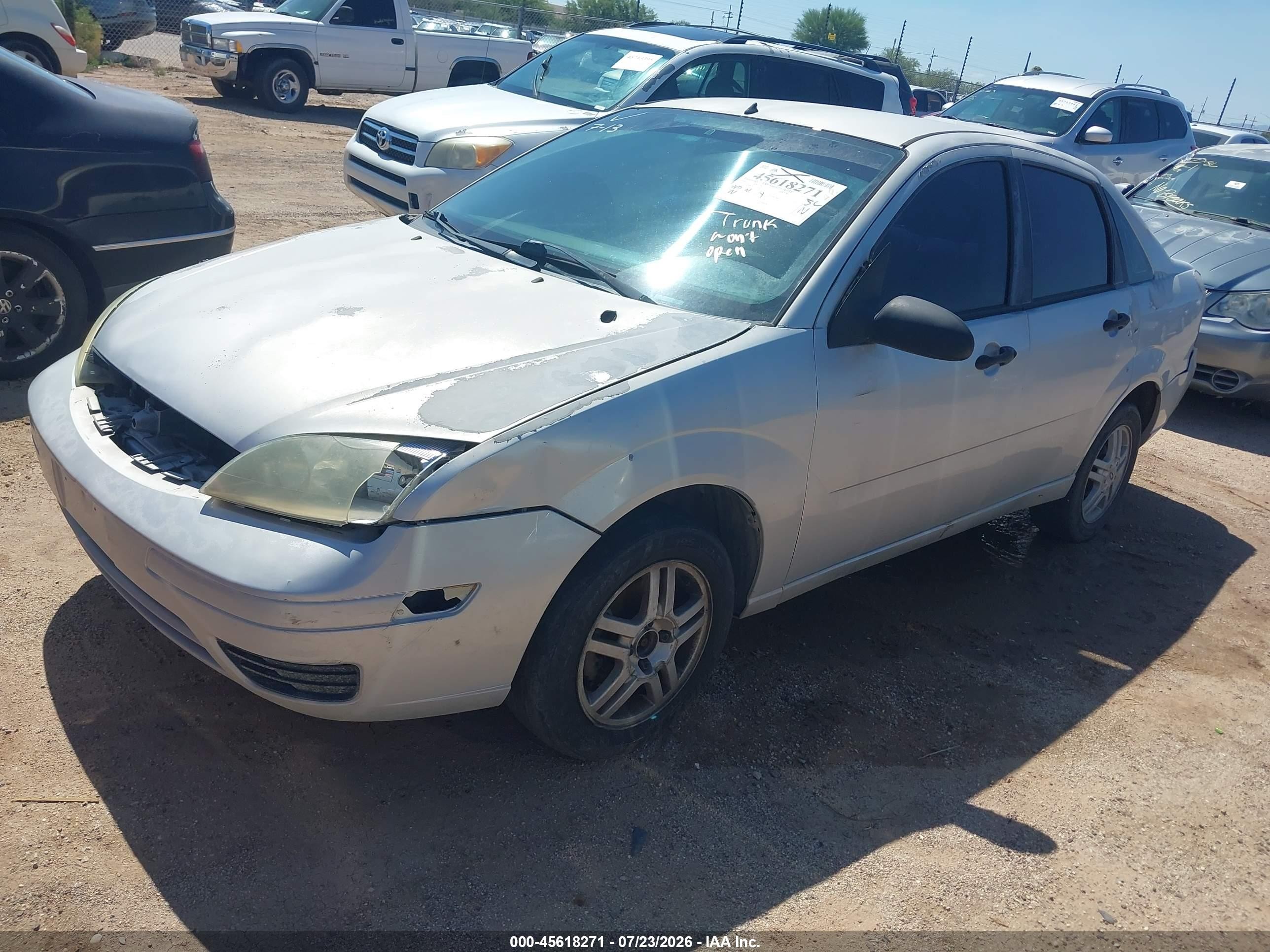 2006 Ford Focus Zx4 Silver vin: 1FAFP34N26W178100