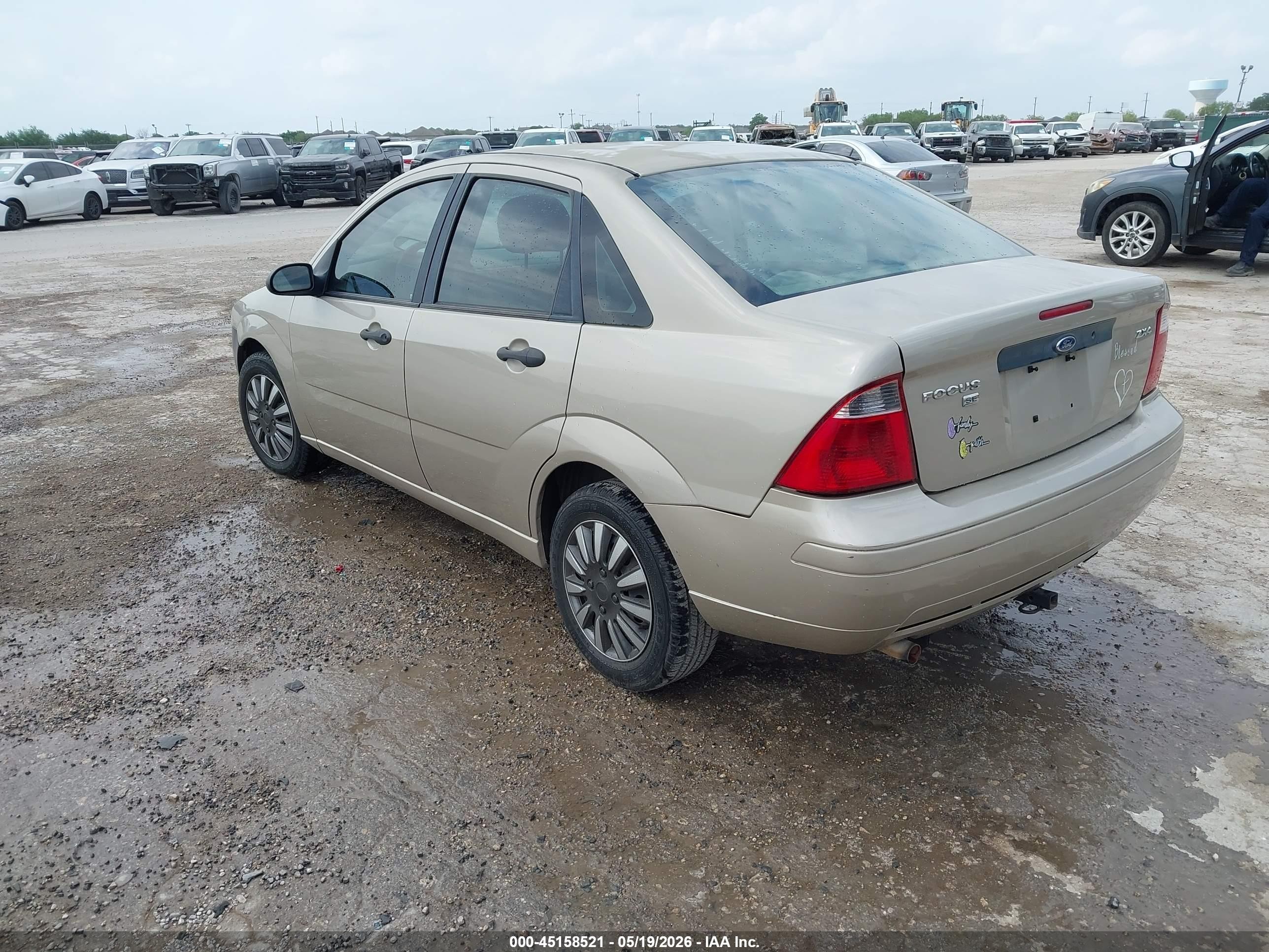 2006 Ford Focus Zx4 Beige vin: 1FAFP34N26W256830