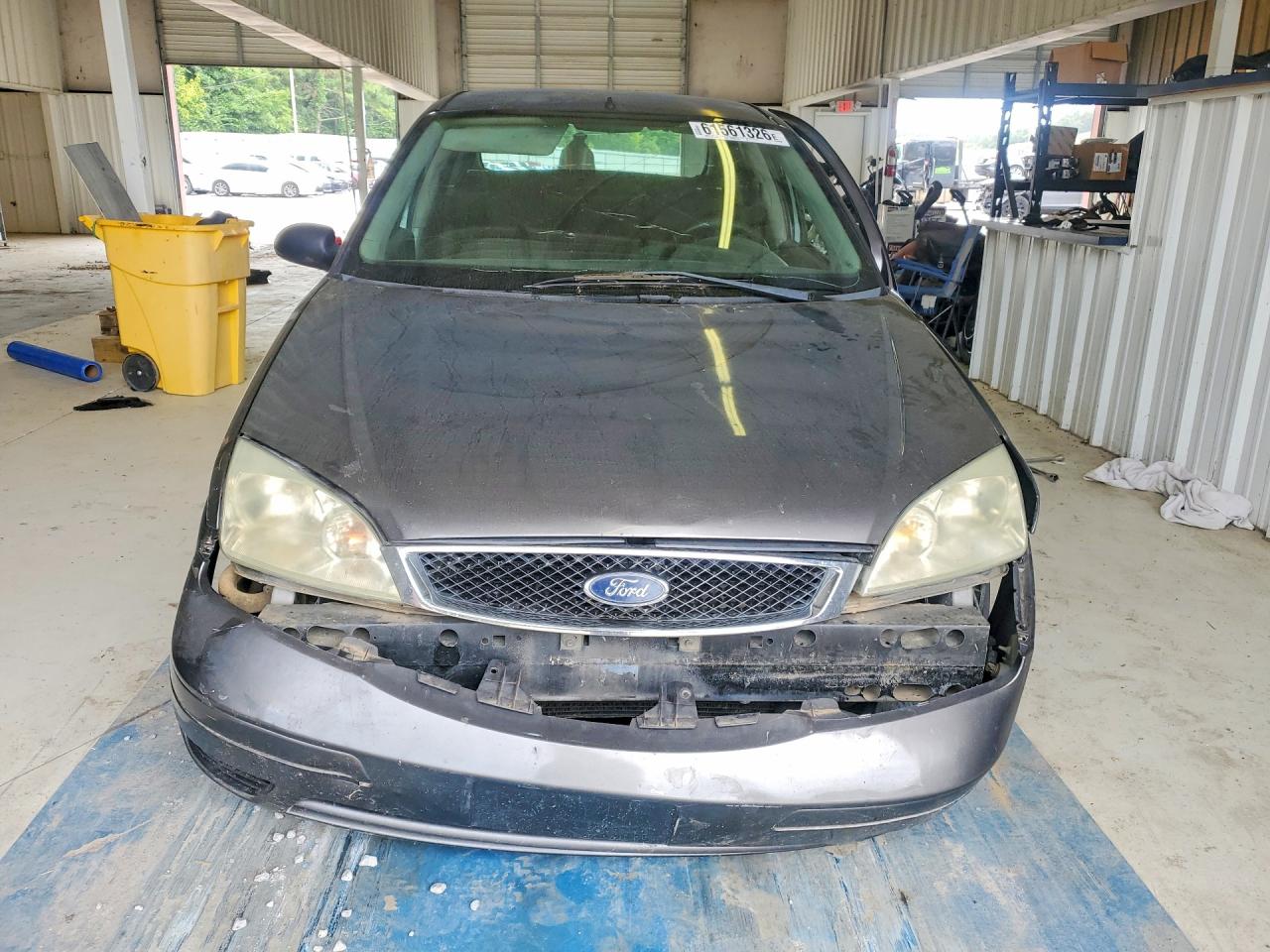 2007 Ford Focus Zx4 Gray vin: 1FAFP34N27W101115