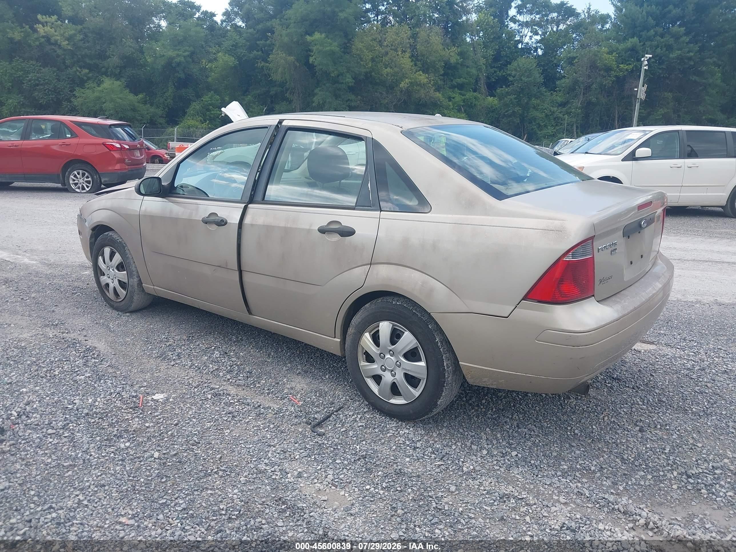 2007 Ford Focus S/se/ses Gold vin: 1FAFP34N27W222047
