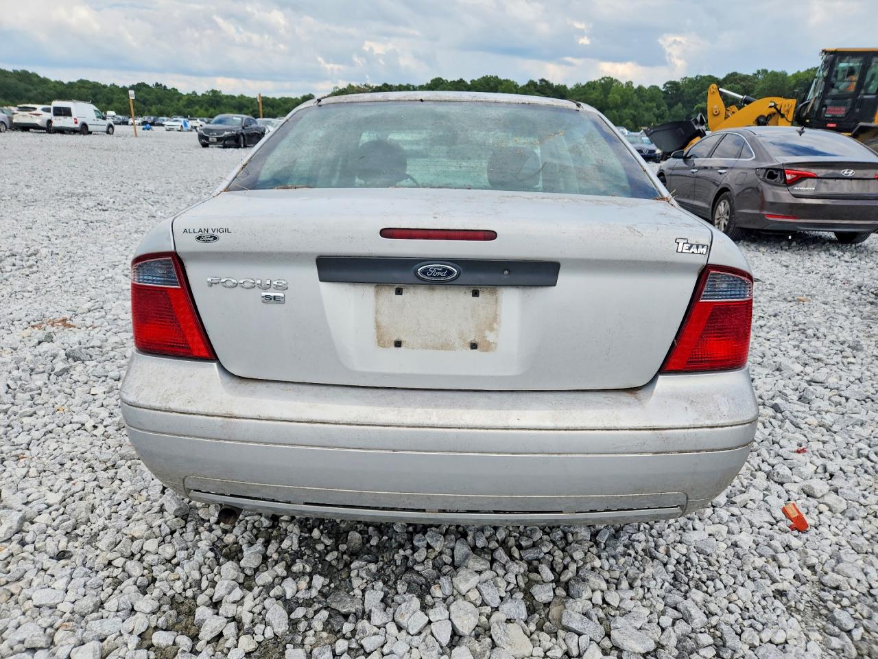 2007 Ford Focus Zx4 Silver vin: 1FAFP34N27W244596