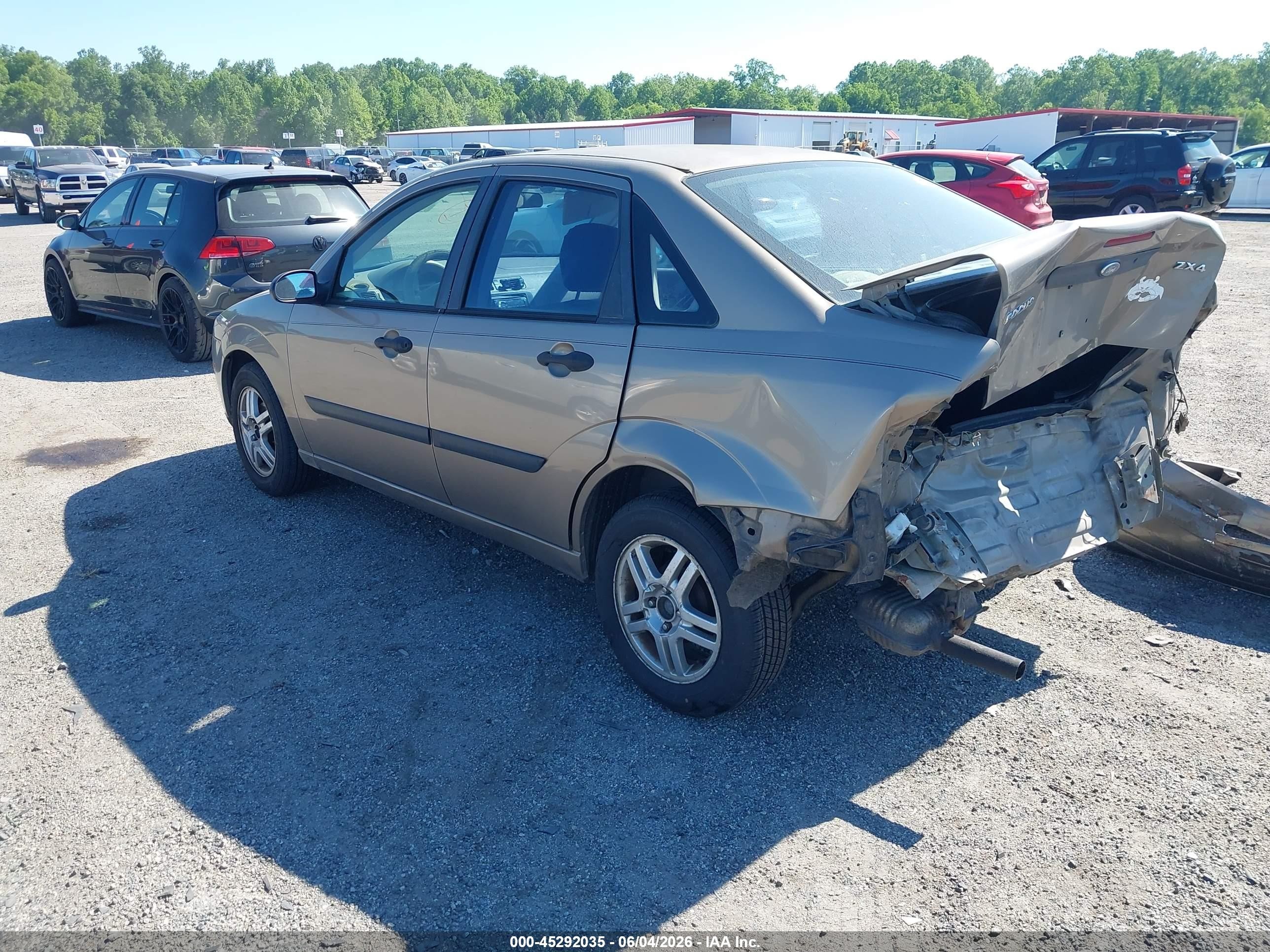 2005 Ford Focus Zx4 Champagne vin: 1FAFP34N35W111715