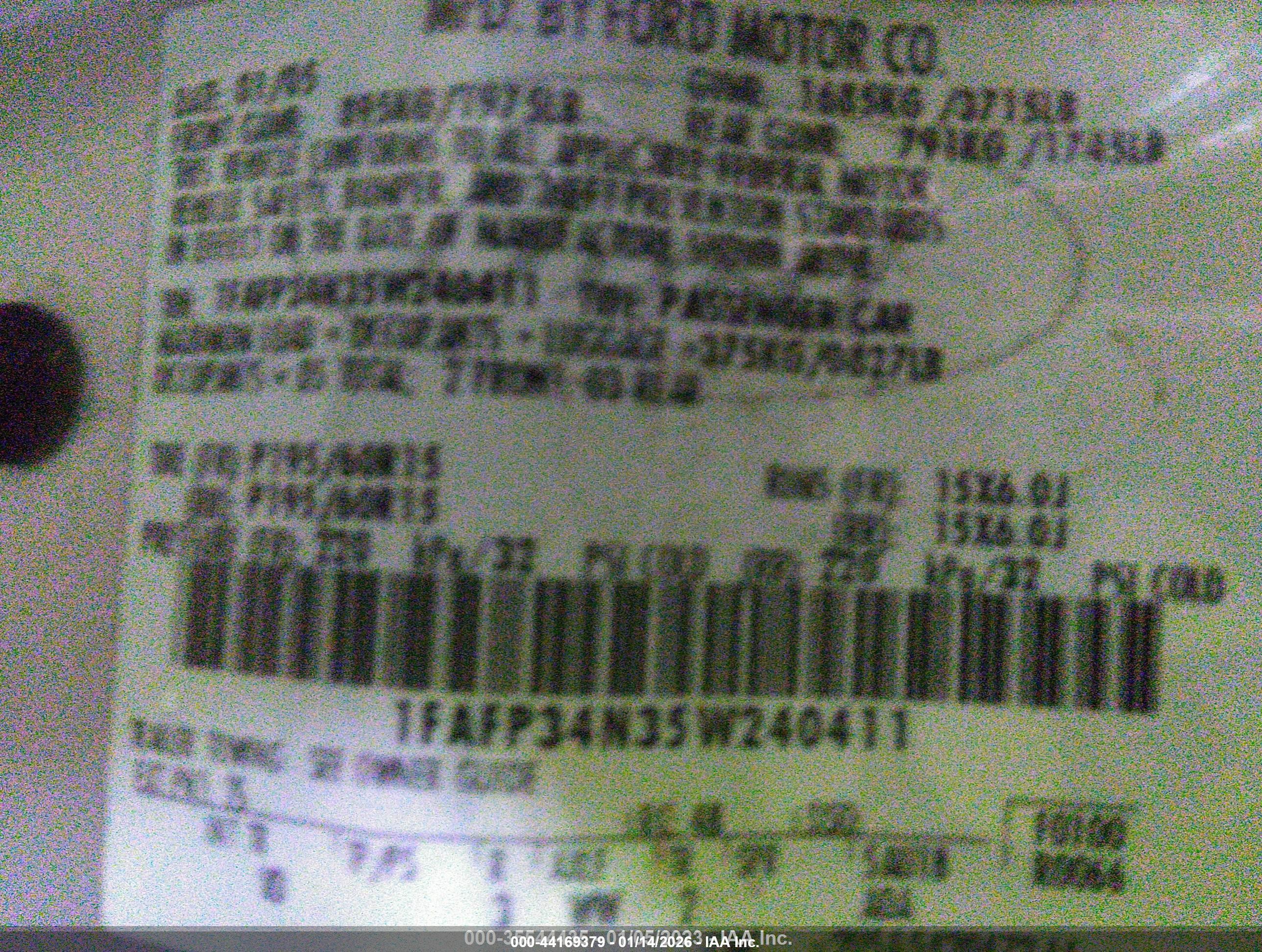 2005 Ford Focus Zx4 Серебряный vin: 1FAFP34N35W240411